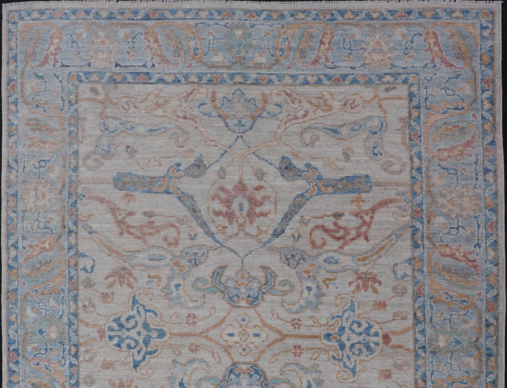Arabesque All-Over Hand Knotted Oushak Designed in Ivory and Blue Tones In New Condition For Sale In Atlanta, GA