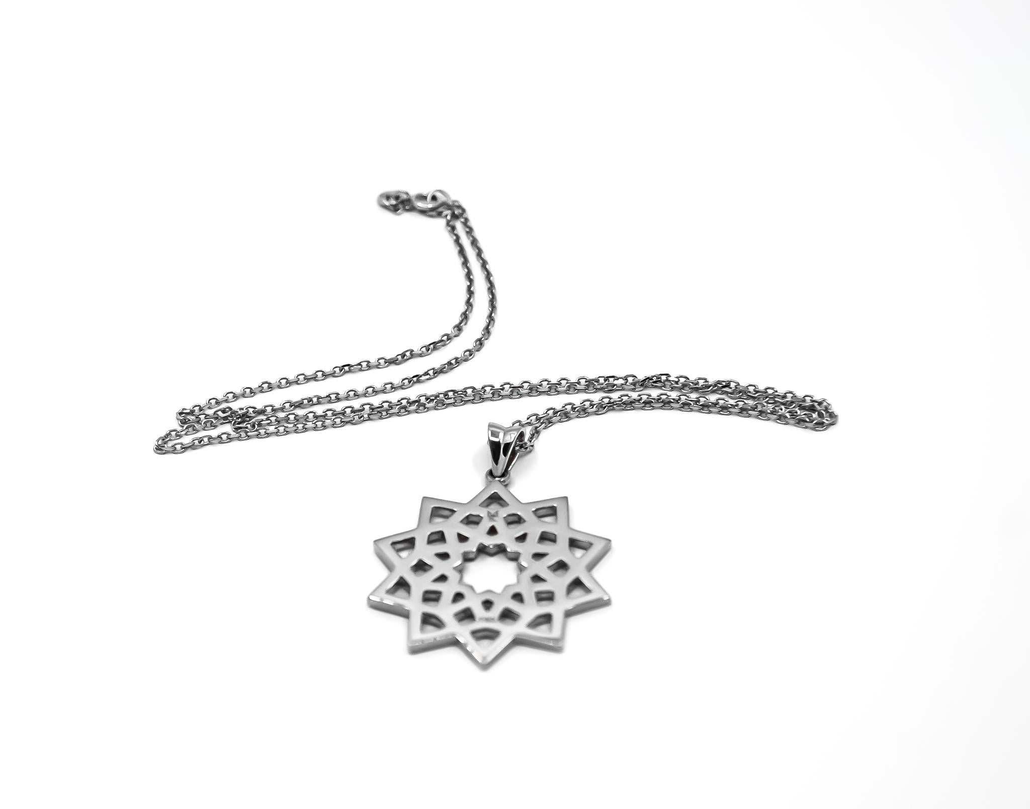 Art Deco Arabesque Deco Andalusian Style Pendant Necklace in Platinum For Sale