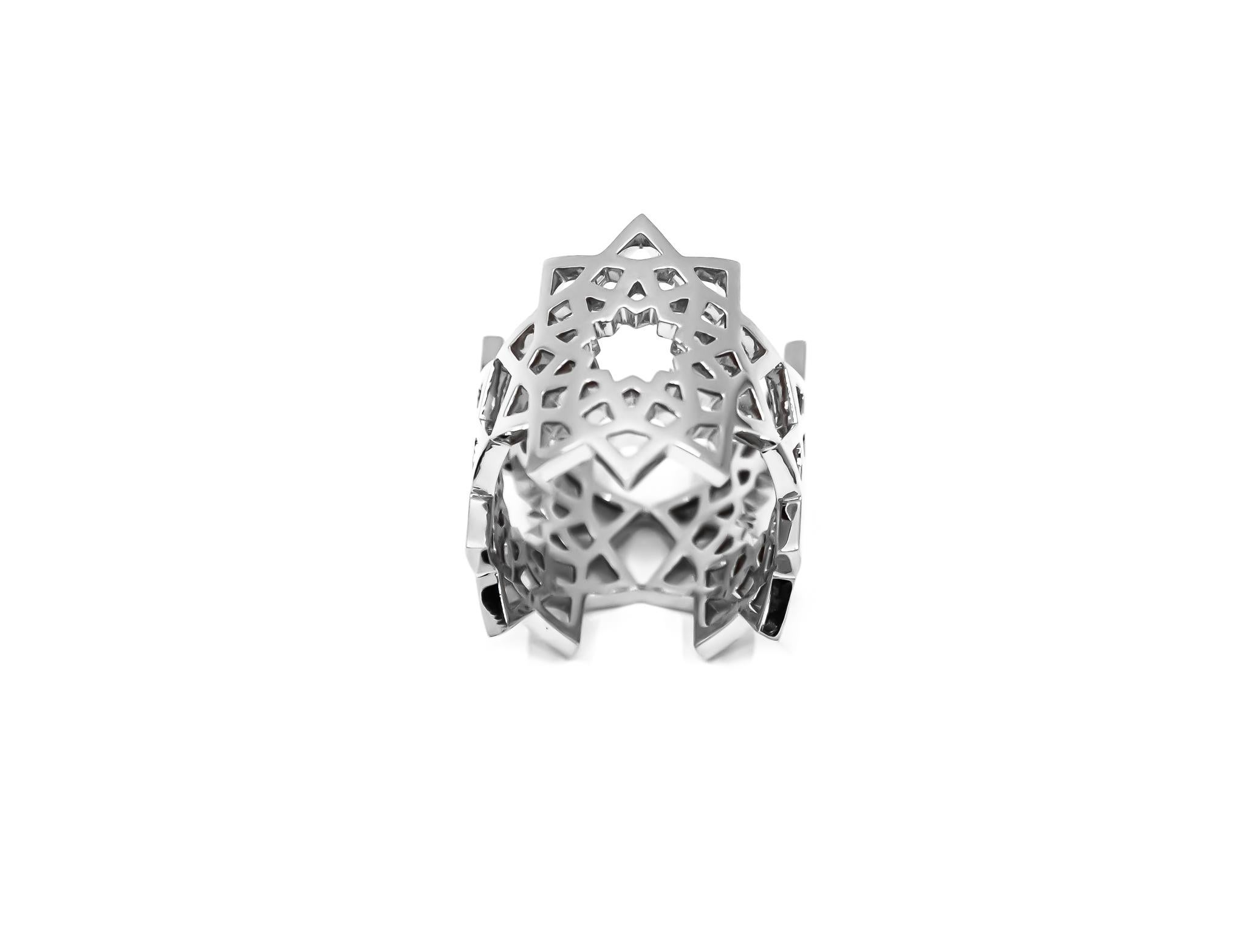 For Sale:  Arabesque Deco Andalusian Style Ring in 18kt White Gold 2