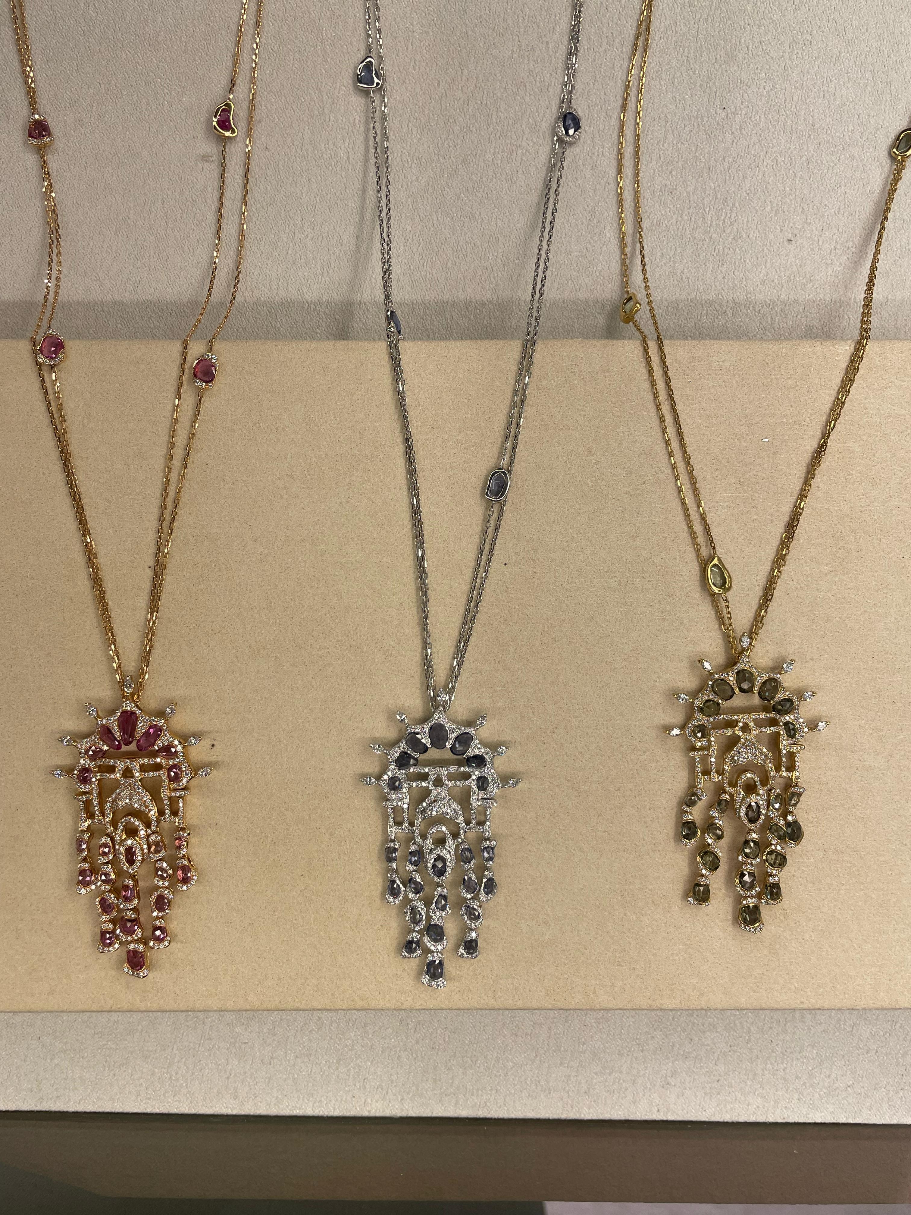 Women's Arabesque Pendant Necklace in 18K Yellow Gold with Green Sapphires and Diamonds For Sale
