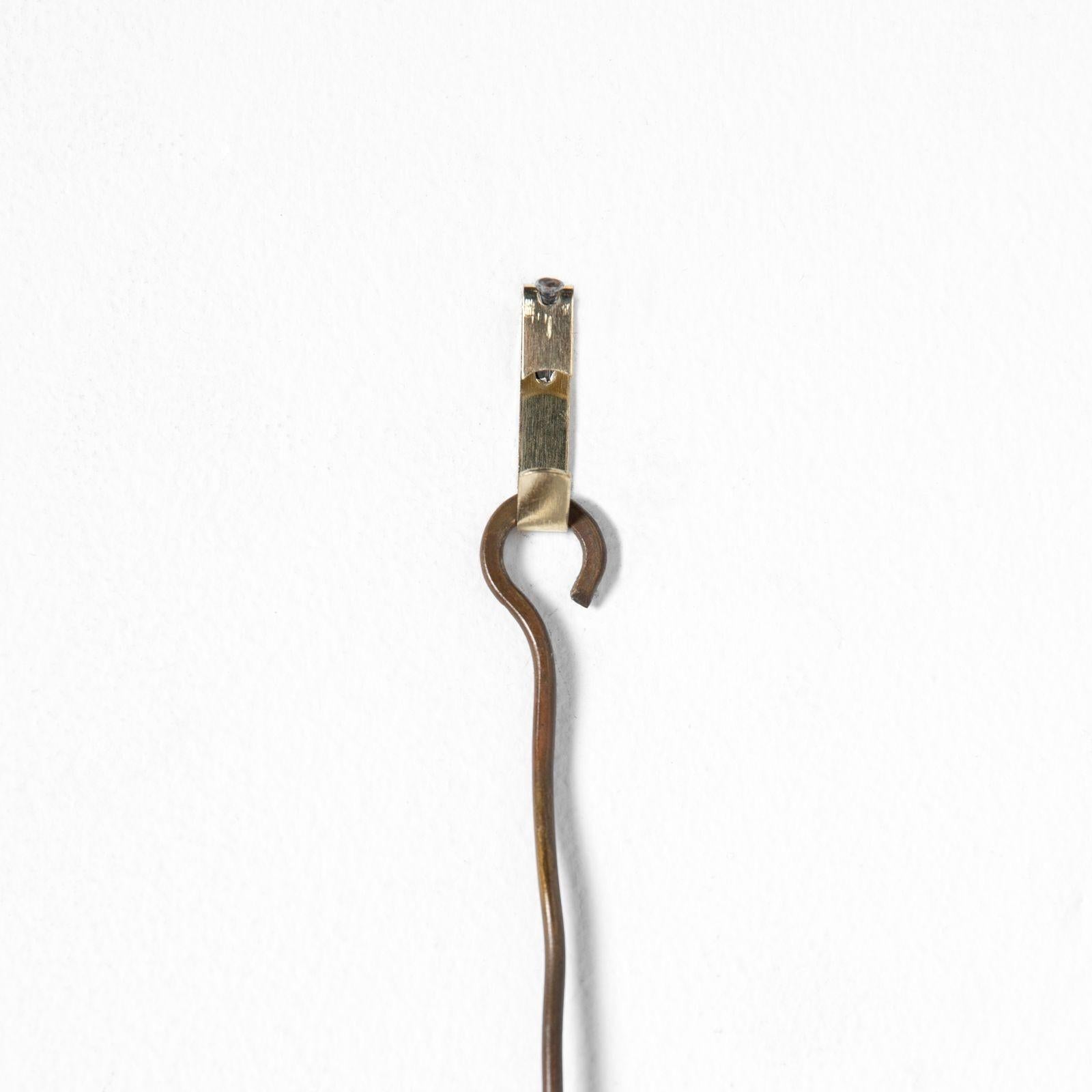 Vaso da parete arabescato di Michael & Fransis Higgins in vendita 7