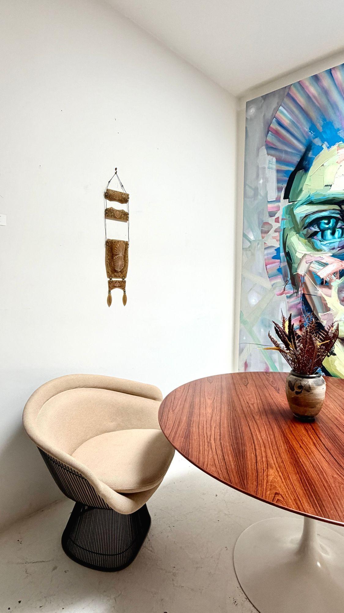 Bellissimo e unico vaso da parete 