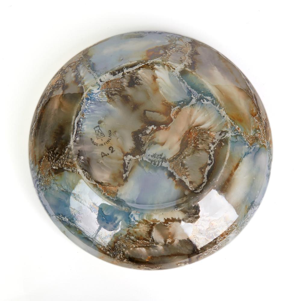 Smaltato Ciotola in ceramica d'arte Arabia Art Deco Silver Lustreware, 1917-1927 in vendita