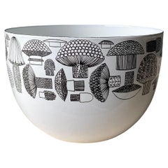 Arabia Enamelware Bowl, Tatti Mushroom Pattern by Esteri Tomula, Kaj Franck