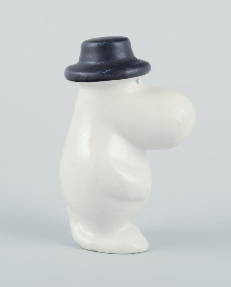 Arabia, Finlandia. Figurita de cerámica pintada a mano de Moominpappa de los Moomins. en Excelente estado para la venta en Copenhagen, DK