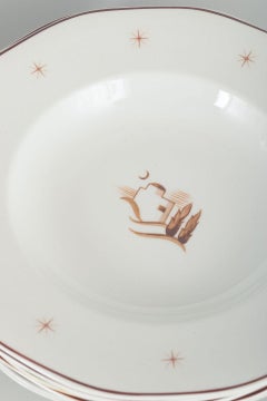 Arabia, Finlandia. Set di 7 piatti fondi in porcellana. Model Orient. Anni '30/'40