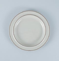 Arabia, Finland, Six Fennica Stoneware Plates, 1970s