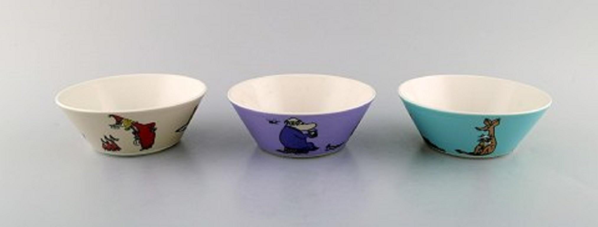 Arabia, Finland. Three porcelain bowls with motifs from 