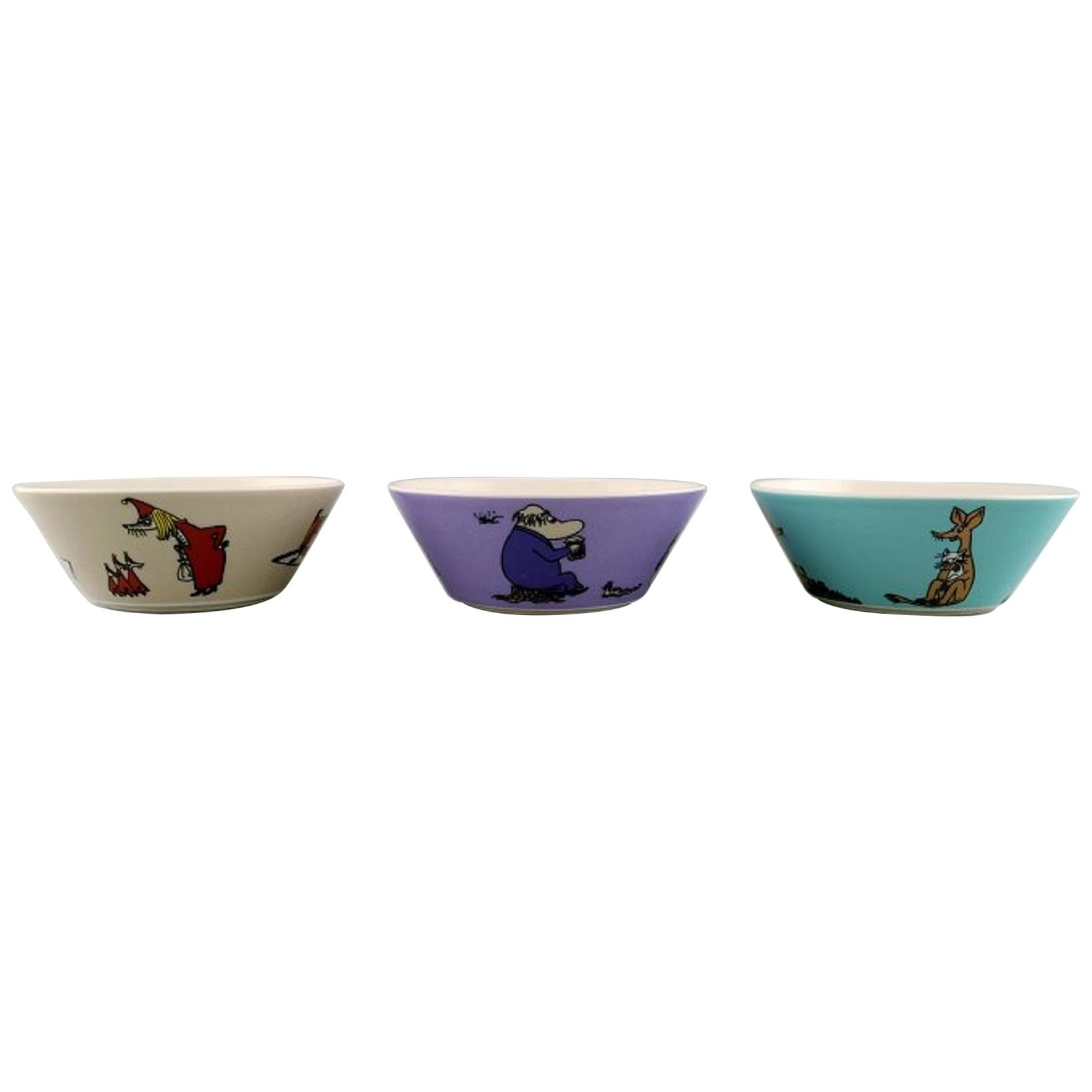 Arabia, Finland, Three Porcelain Bowls with Motifs from "Moomin” For Sale