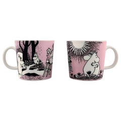 Arabia of Finland Due tazze in porcellana con motivi di "Moomin" Fine del XX secolo