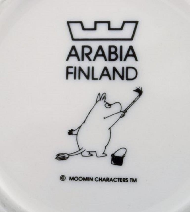 Arabia, Finlande, deux bols en porcelaine à motifs de 