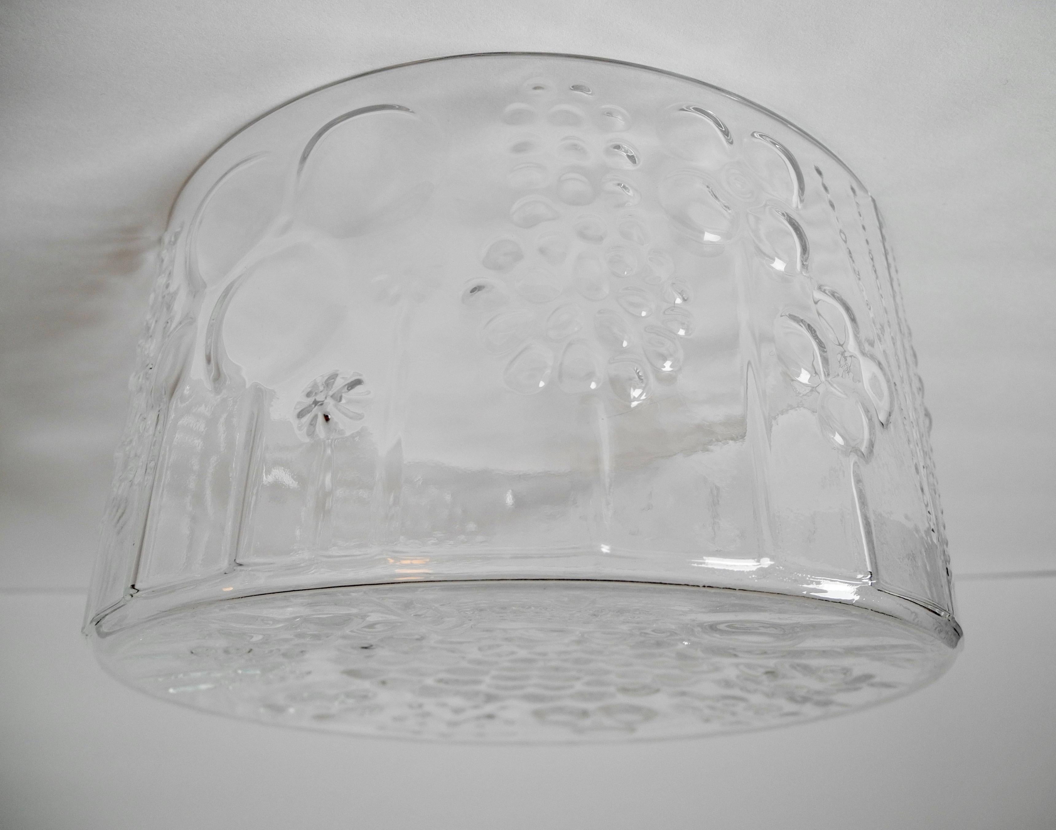 Finnish Arabia Iittala Nuutajarvi Flora Embossed Glass Bowl by Oiva Toikka, Finland For Sale