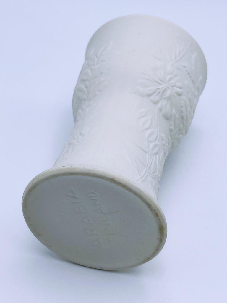 Arabia Relief Floral Vase by Gunvor Olin-Grnqvist, Finnish design, 1970s  For Sale at 1stDibs