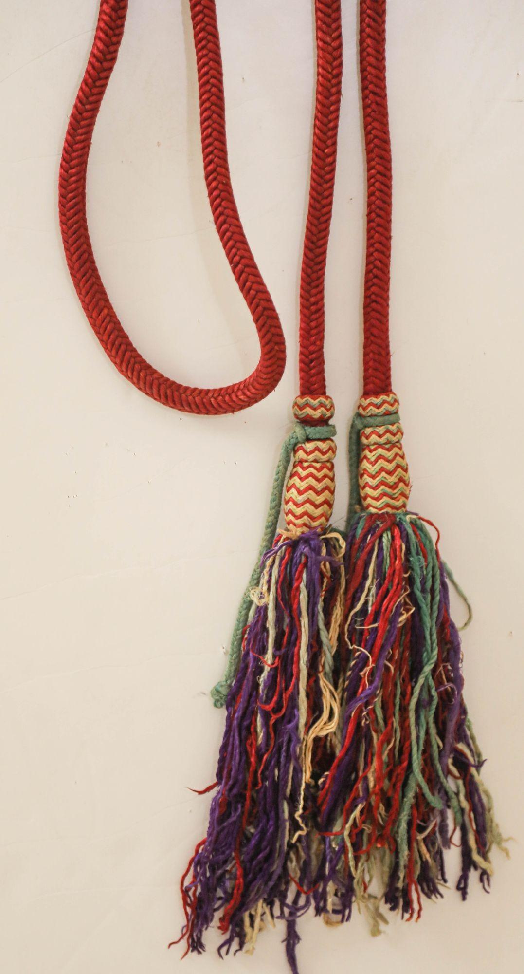 Cammello del deserto arabo Oman Reins Folk Art 1960s in vendita 5