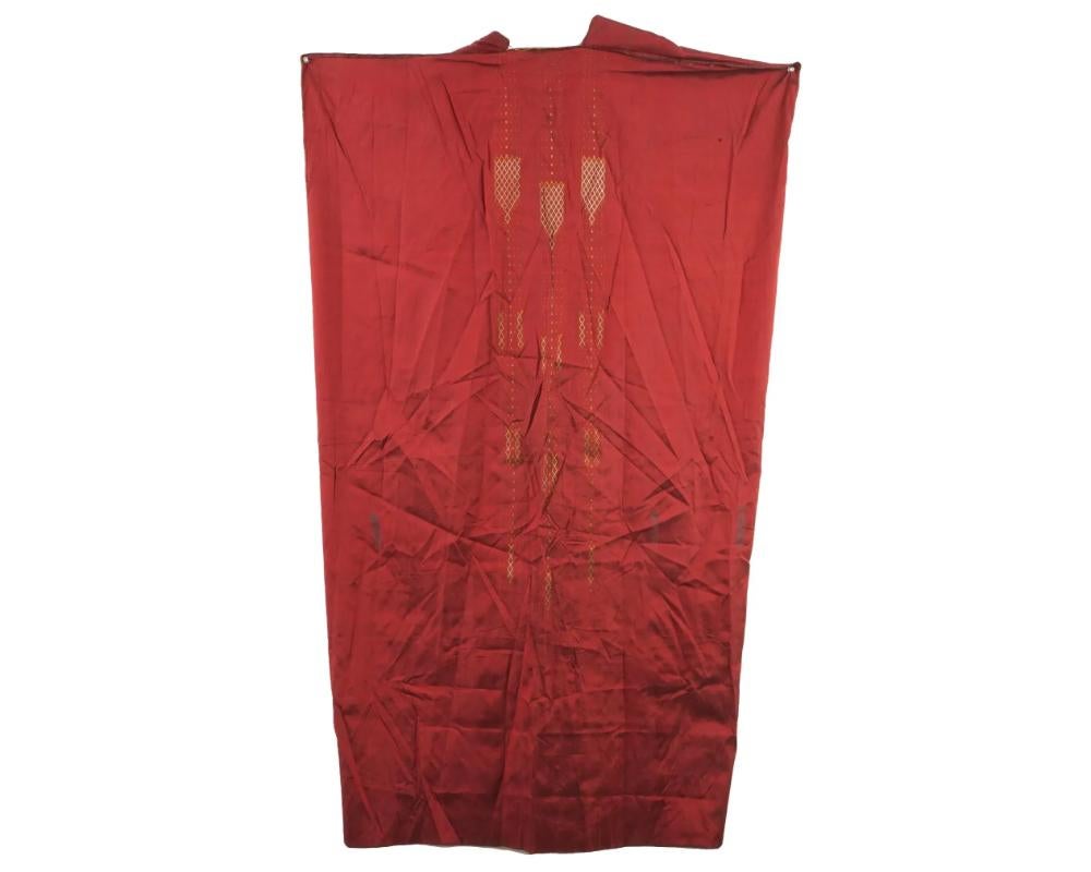 Unknown Arabic Islamic Moroccan Red And Gold Silk Robe For Sale