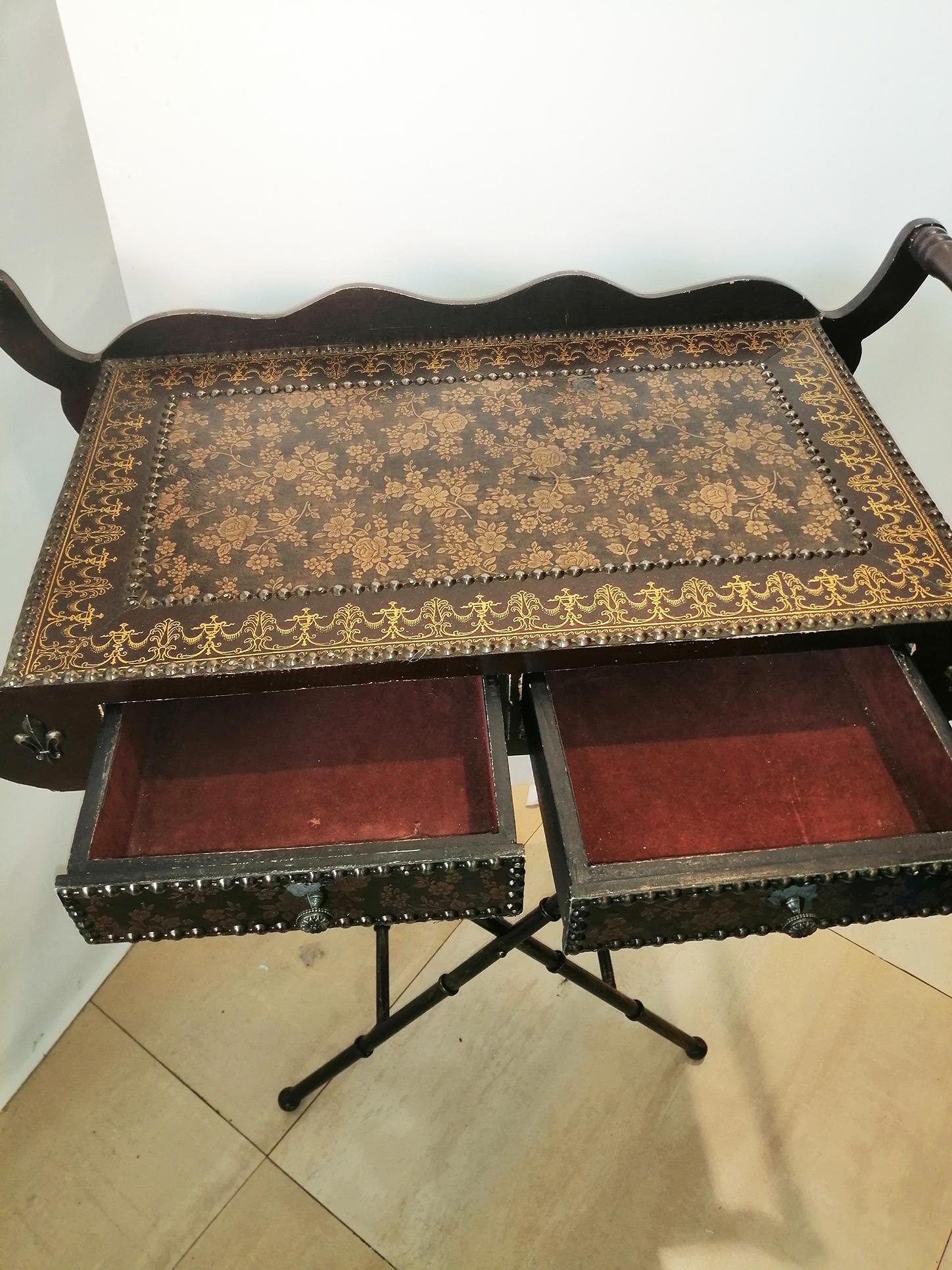 Islamic Style Side Table or Tray With Folding Legs and  Drawers In Good Condition For Sale In Mombuey, Zamora