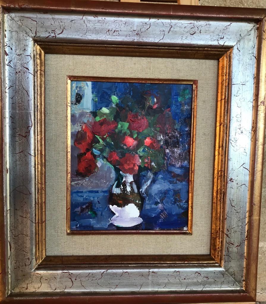 Roses and Blues. Oil on panel Still Life with red roses on blue background - Painting by Aracely Alarcón