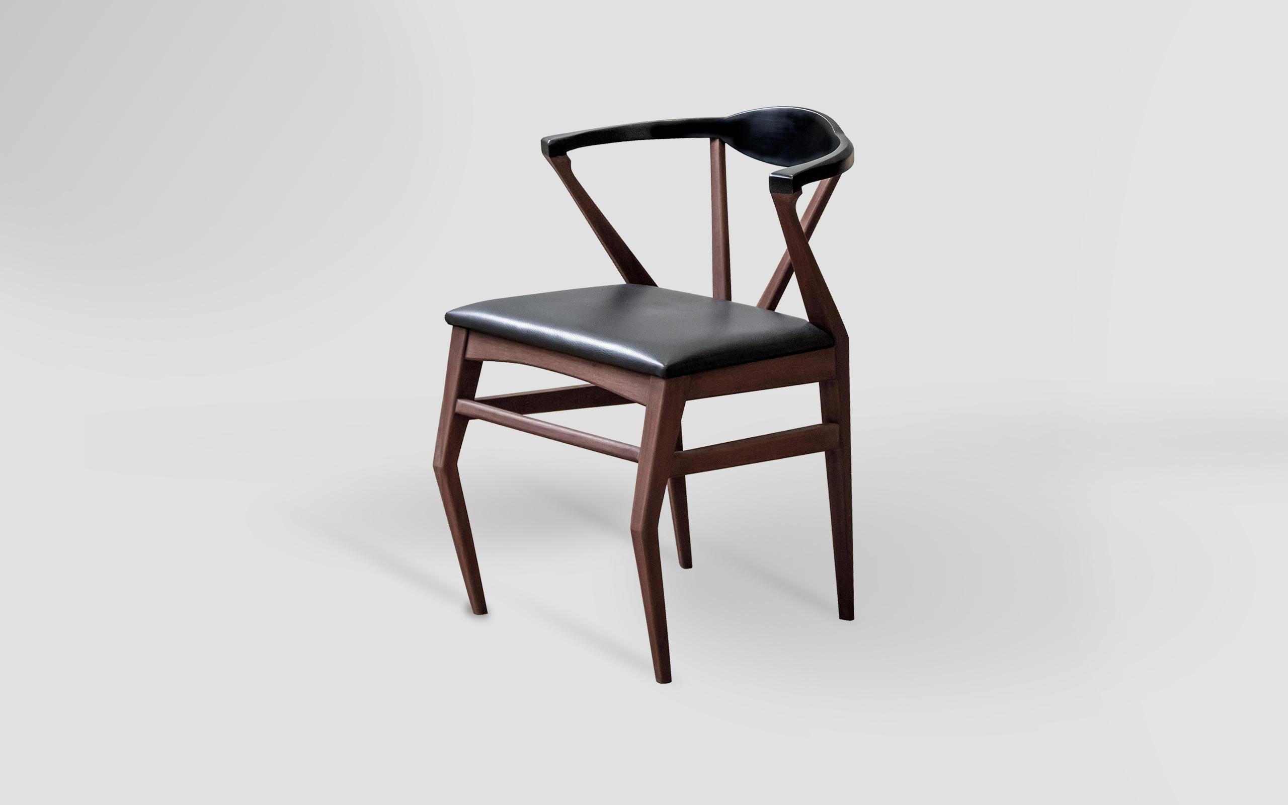 Autre Chaise de salle à manger arachnée par Atra Design en vente