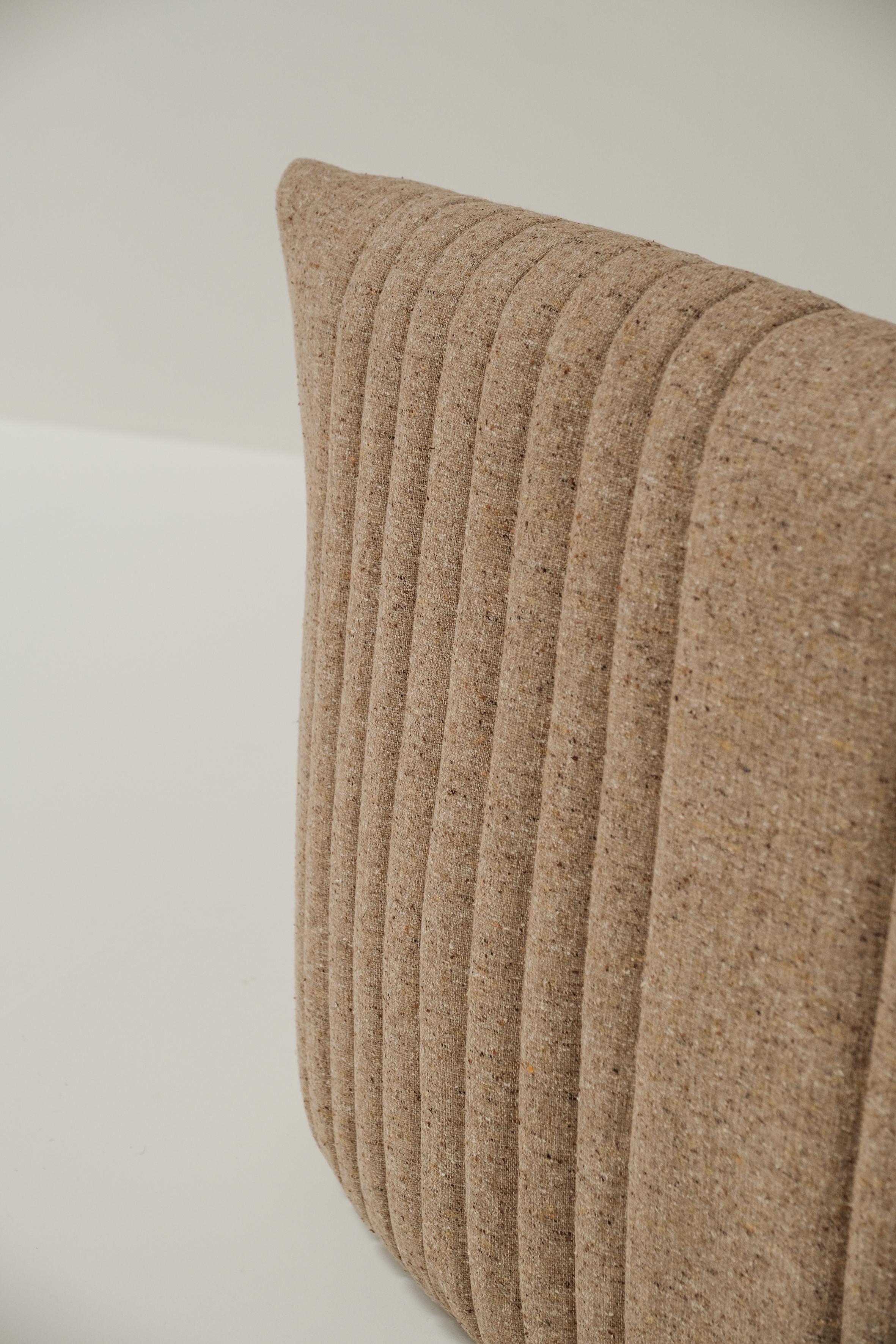 Aralia 2 seater designed by Michel Ducaroy for Ligne Roset 4