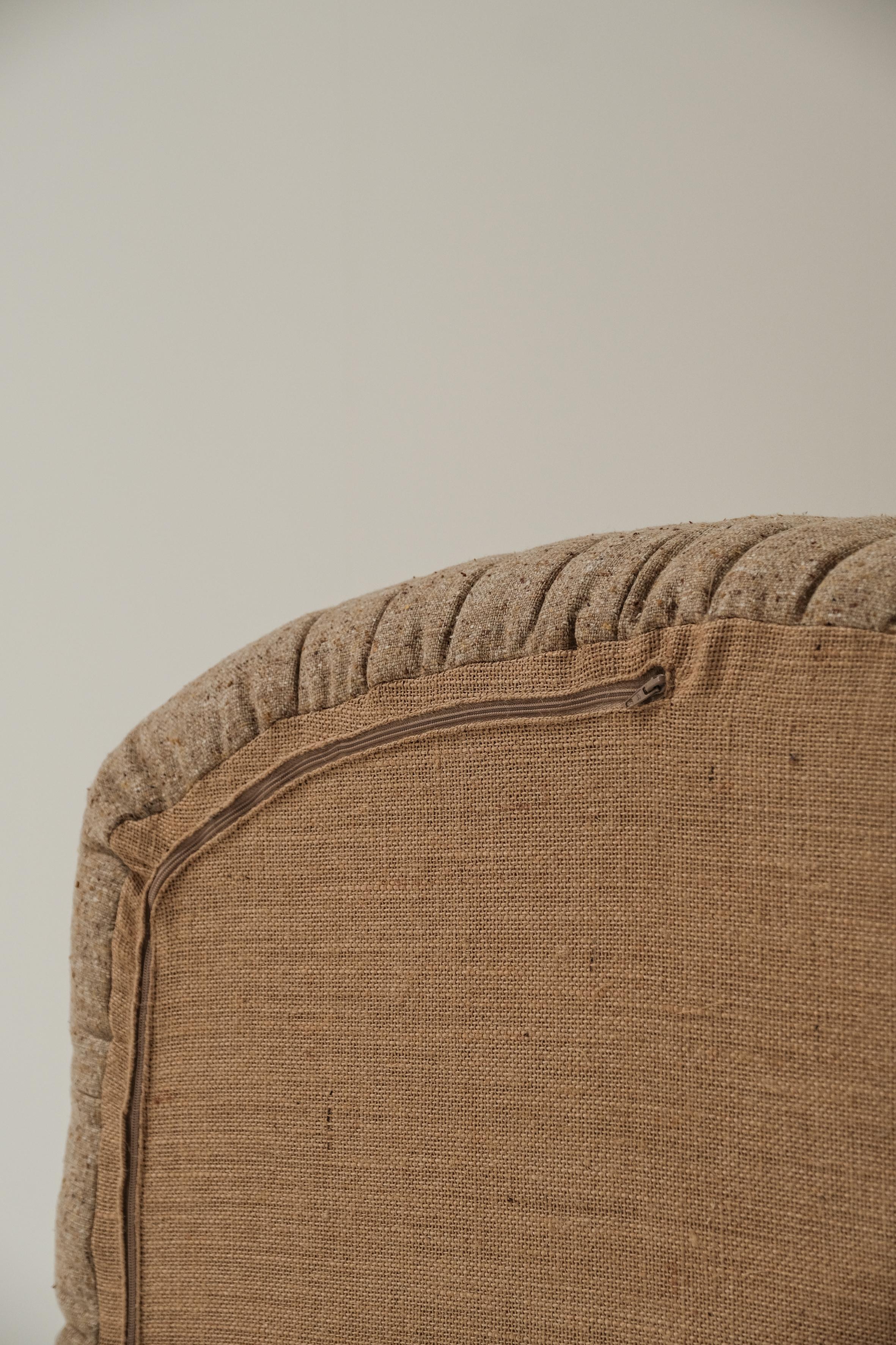 Aralia 2 seater designed by Michel Ducaroy for Ligne Roset 5