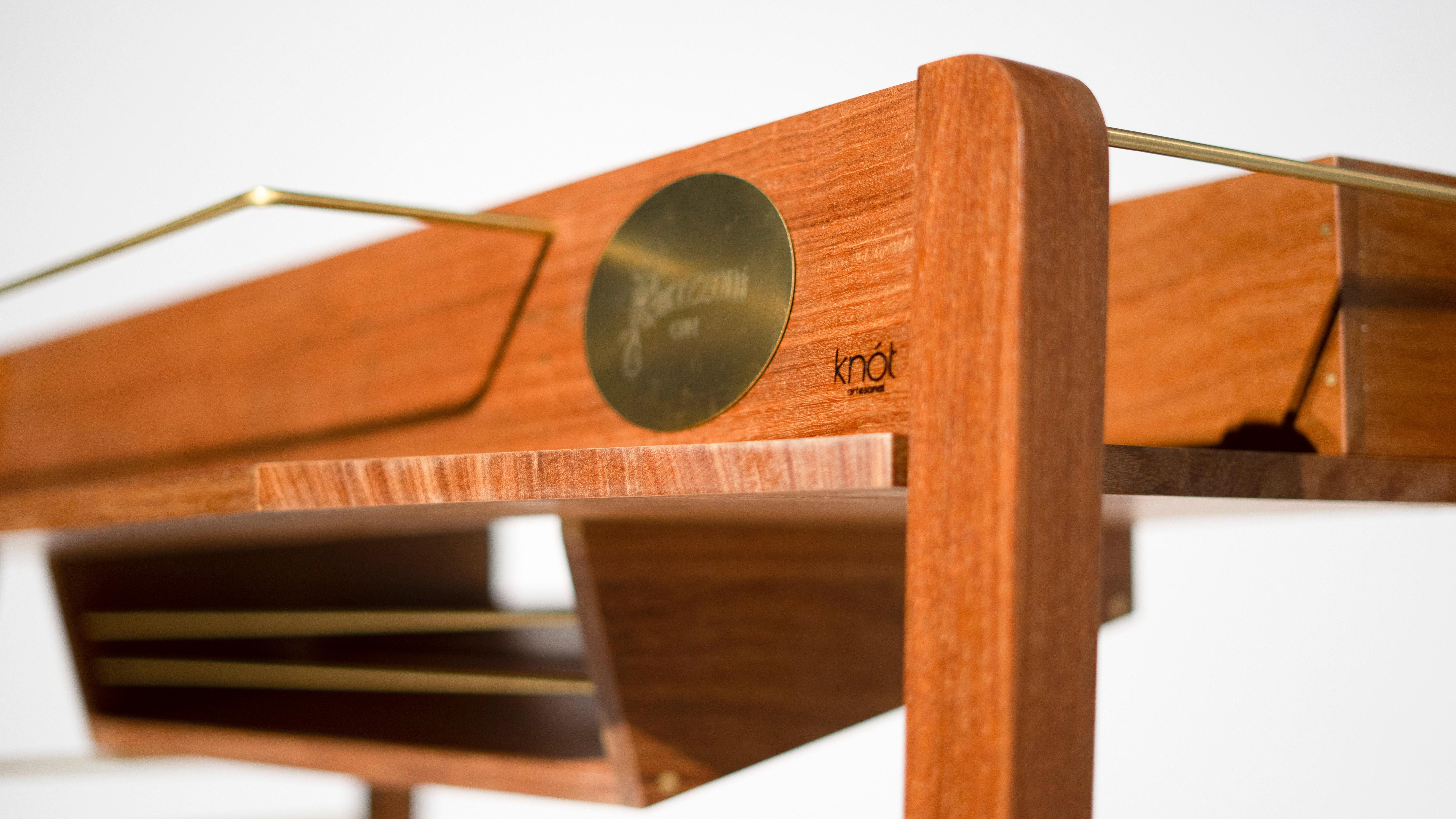 'Aran' Mid-Century Modern style Dry Bar in Brazilian Hardwood by Knót Artesanal In New Condition For Sale In Paraty, Rio de Janeiro