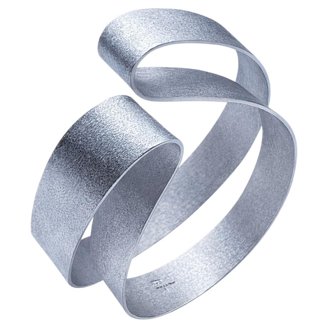 Arapey Bracelet in 950 Silver by Lucía Rovira For Sale