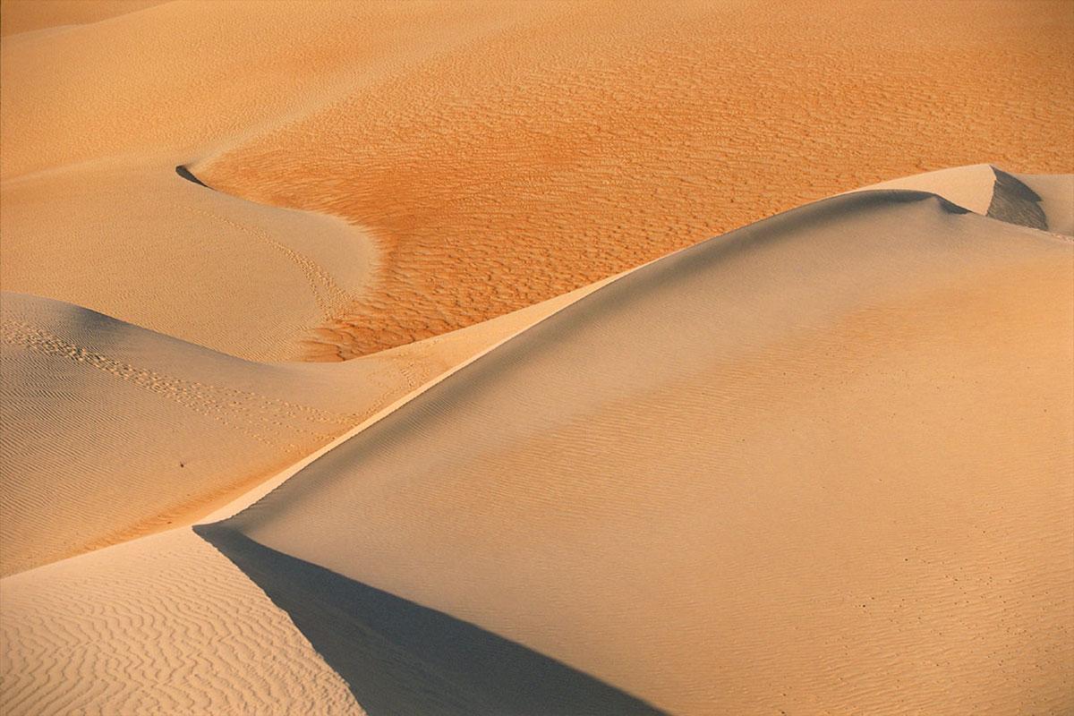 Araquém Alcântara Black and White Photograph - Rosado Dunes IV, Rio Grande do Norte, Brazil