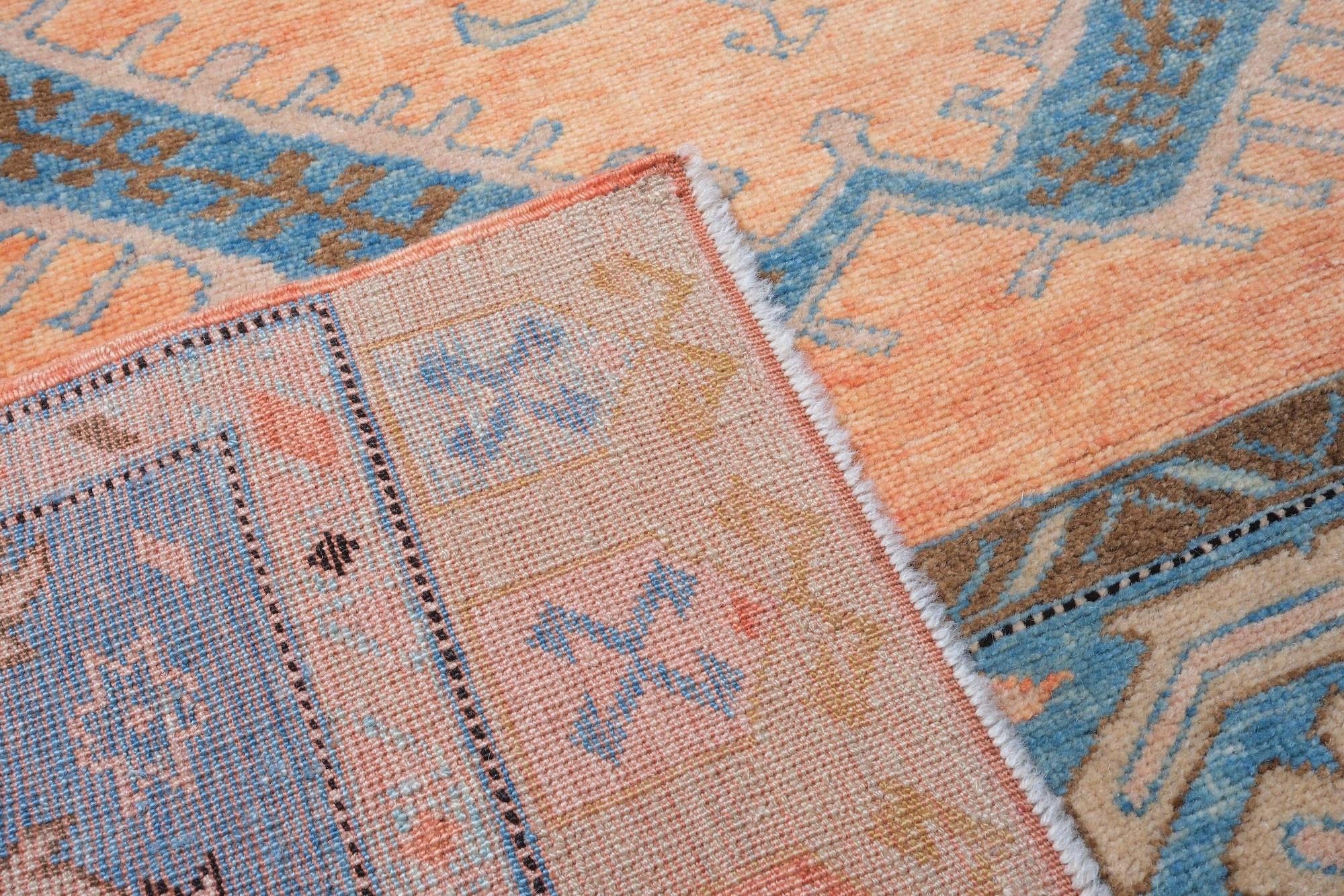 Ararat Rugs Alfombra Medallón Anatolia, Alfombra Renacimiento Siglo XVI Teñido Natural en Nuevo estado para la venta en Tokyo, JP