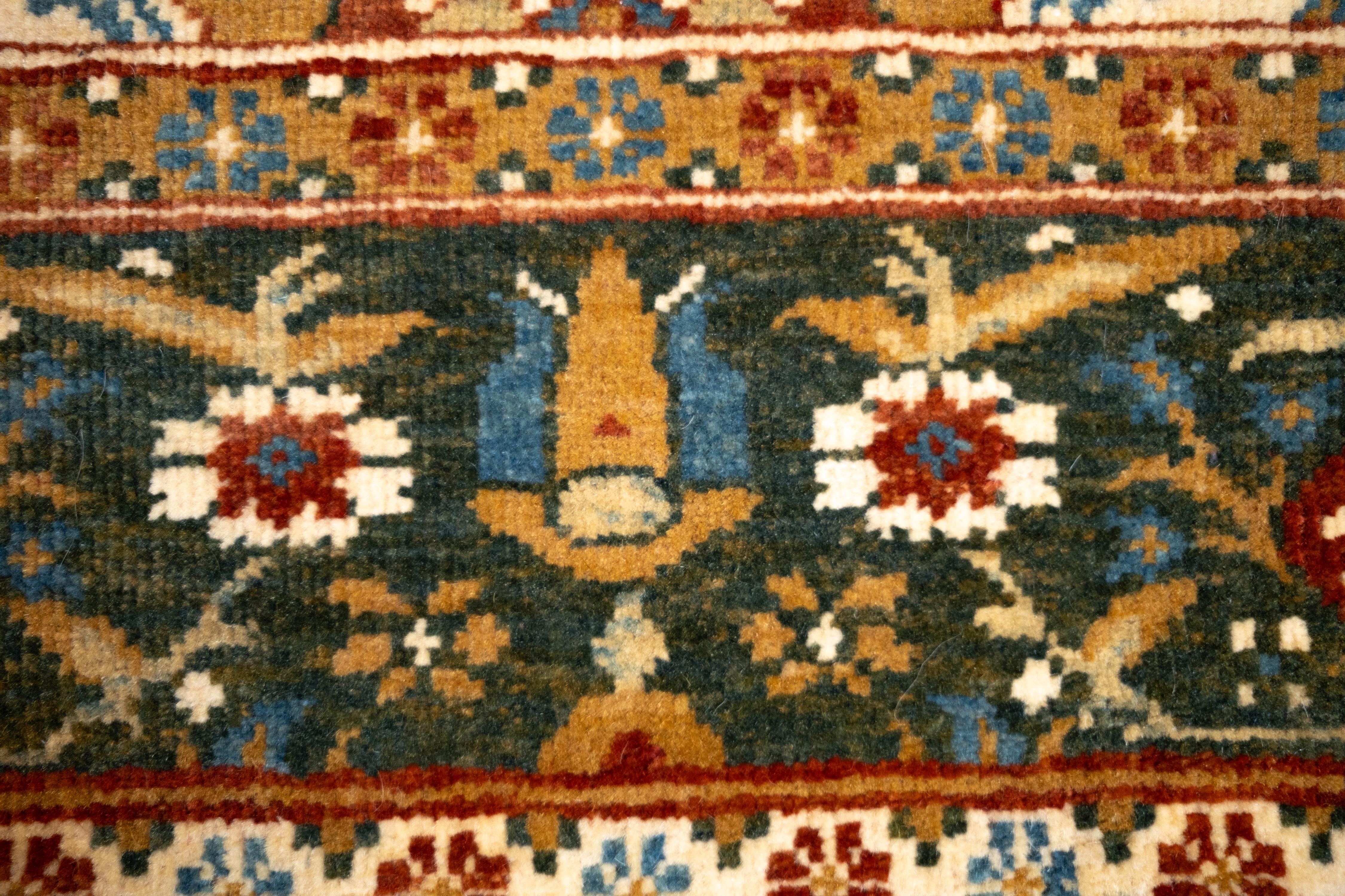 Tappeto Cairene Ottoman di Ararat Rugs, Tappeto di manifattura turca, tinto naturale In condizioni Nuovo in vendita a Tokyo, JP
