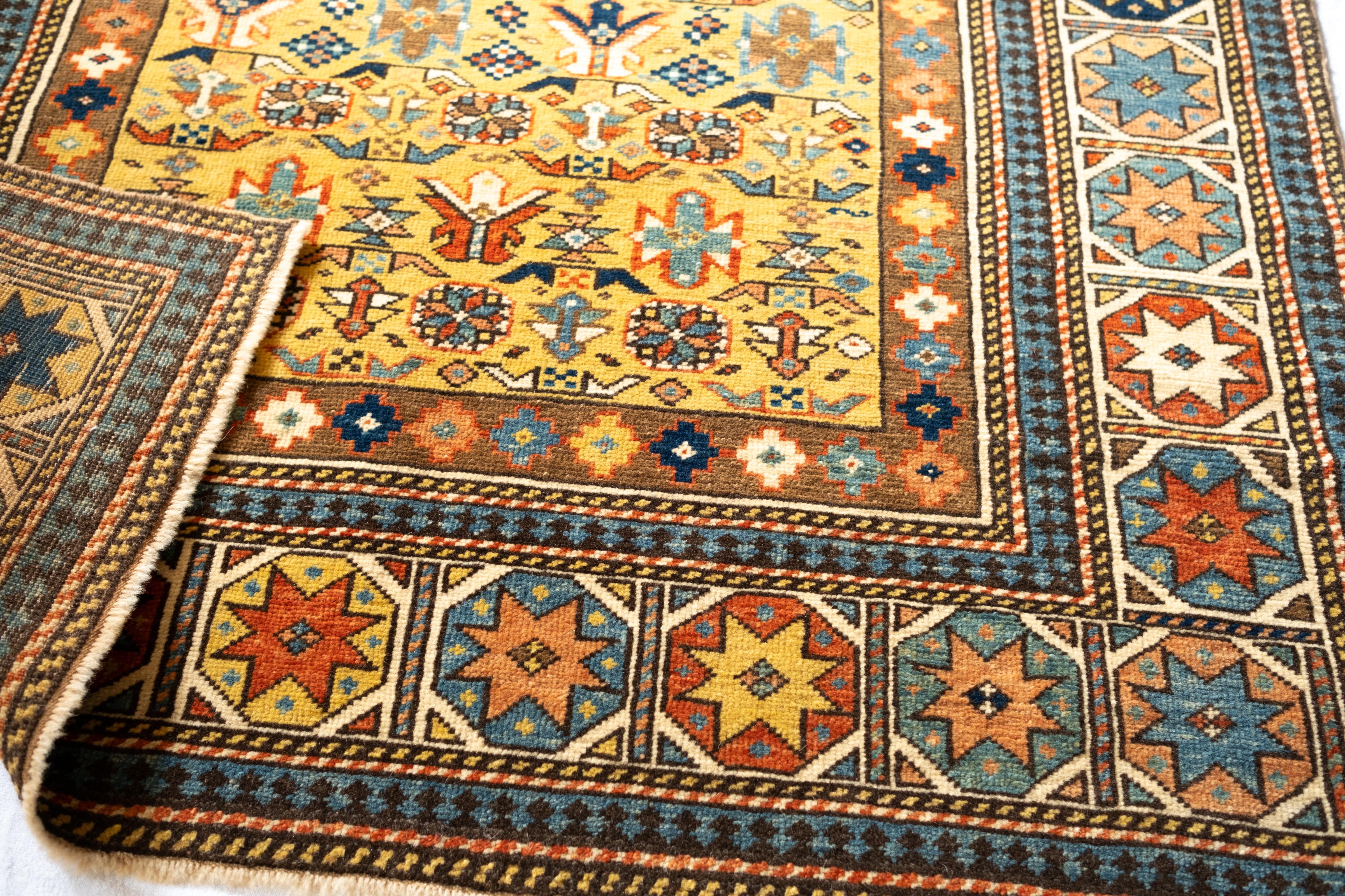 Ararat Rugs Chichi Kuba Rug Antique Caucasus Revival Oriental Carpet Natural Dye (Pflanzlich gefärbt) im Angebot