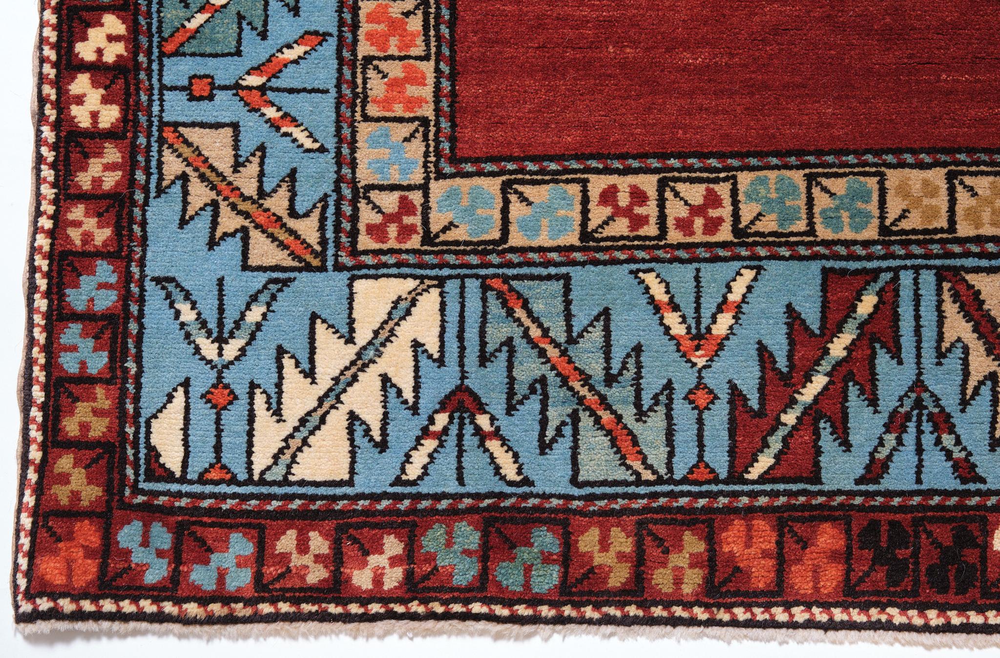 The source of the rug comes from the book Tapis du Caucase – Rugs of the Caucasus, Ian Bennett & Aziz Bassoul, The Nicholas Sursock Museum, Beirut, Lebanon 2003, nr.26-27. This is a famous design group of rugs with two medallions from the 19th