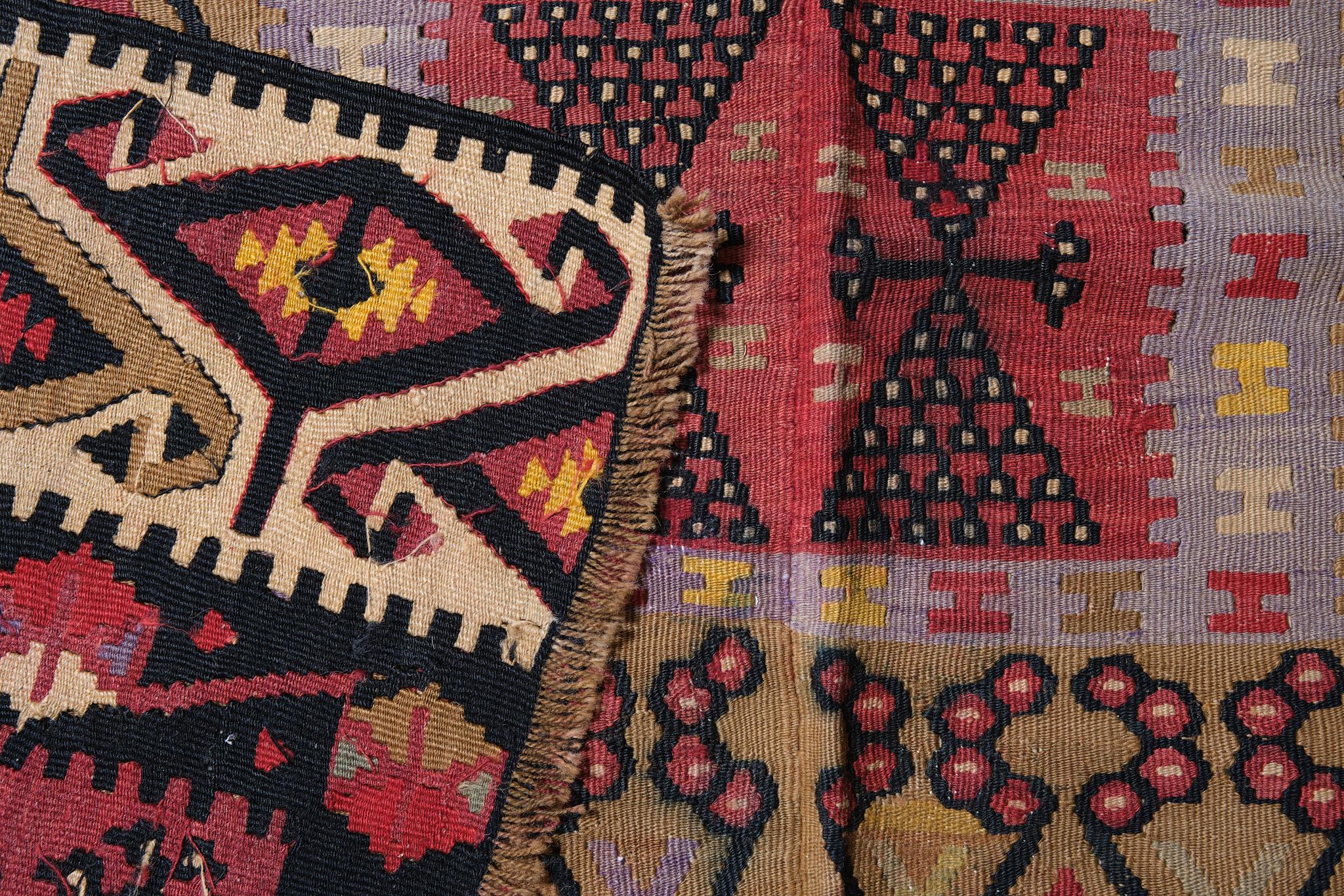 Old Kayseri Kilim Central Anatolian Rug Turkish Carpet In Good Condition For Sale In Tokyo, JP