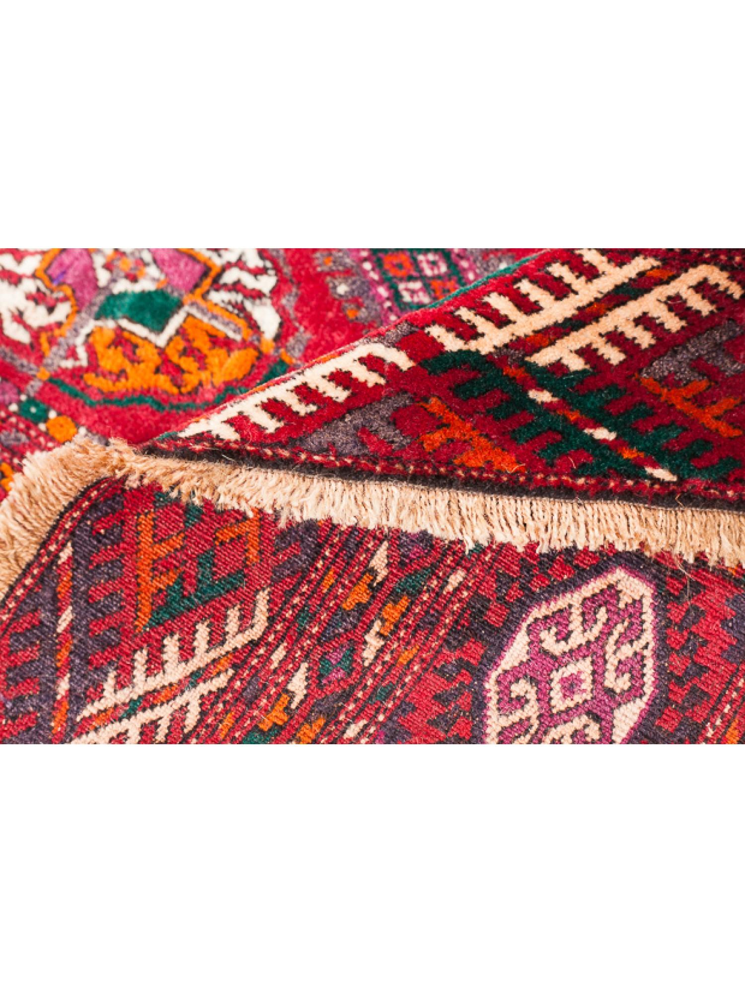 Old Vintage Tekke Bukhara Turkmen Carpet, Turkoman Rug In Good Condition For Sale In Tokyo, JP