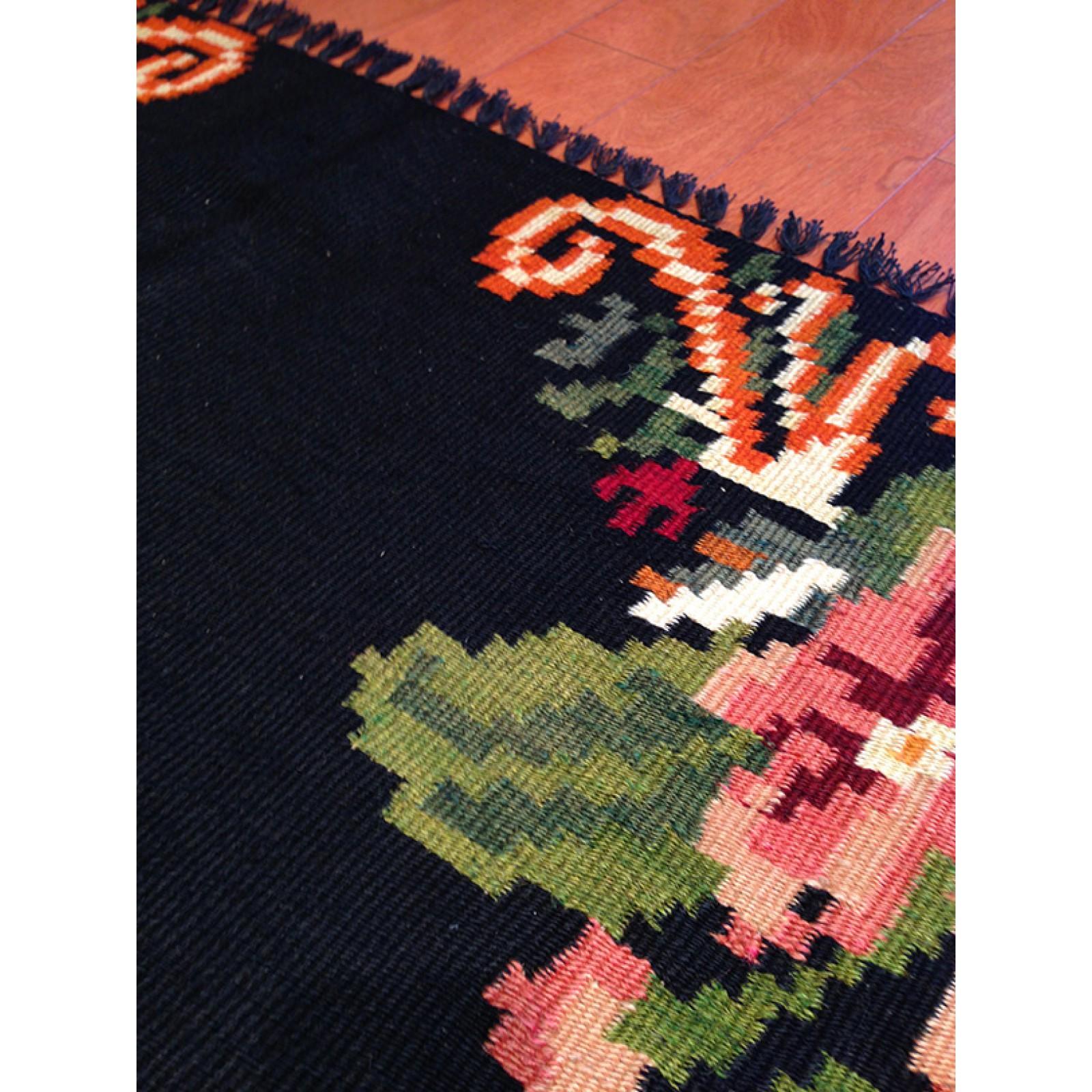 Hand-Woven Vintage Old Bessarabian Kilim Rug, Moldovan Moldavian Romanian Bulgarian Carpet For Sale