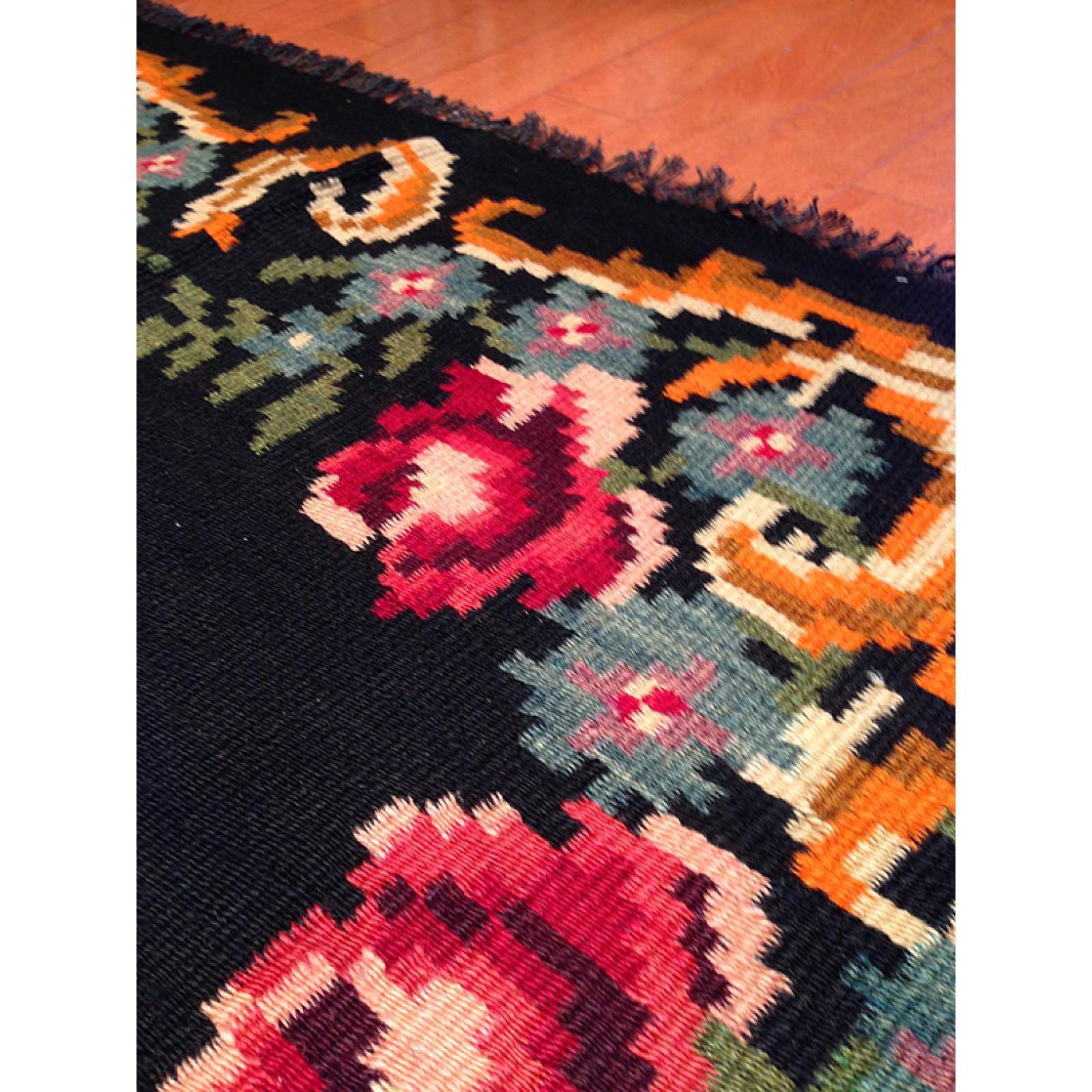 Hand-Woven Vintage Old Bessarabian Kilim Rug, Moldovan Carpet For Sale