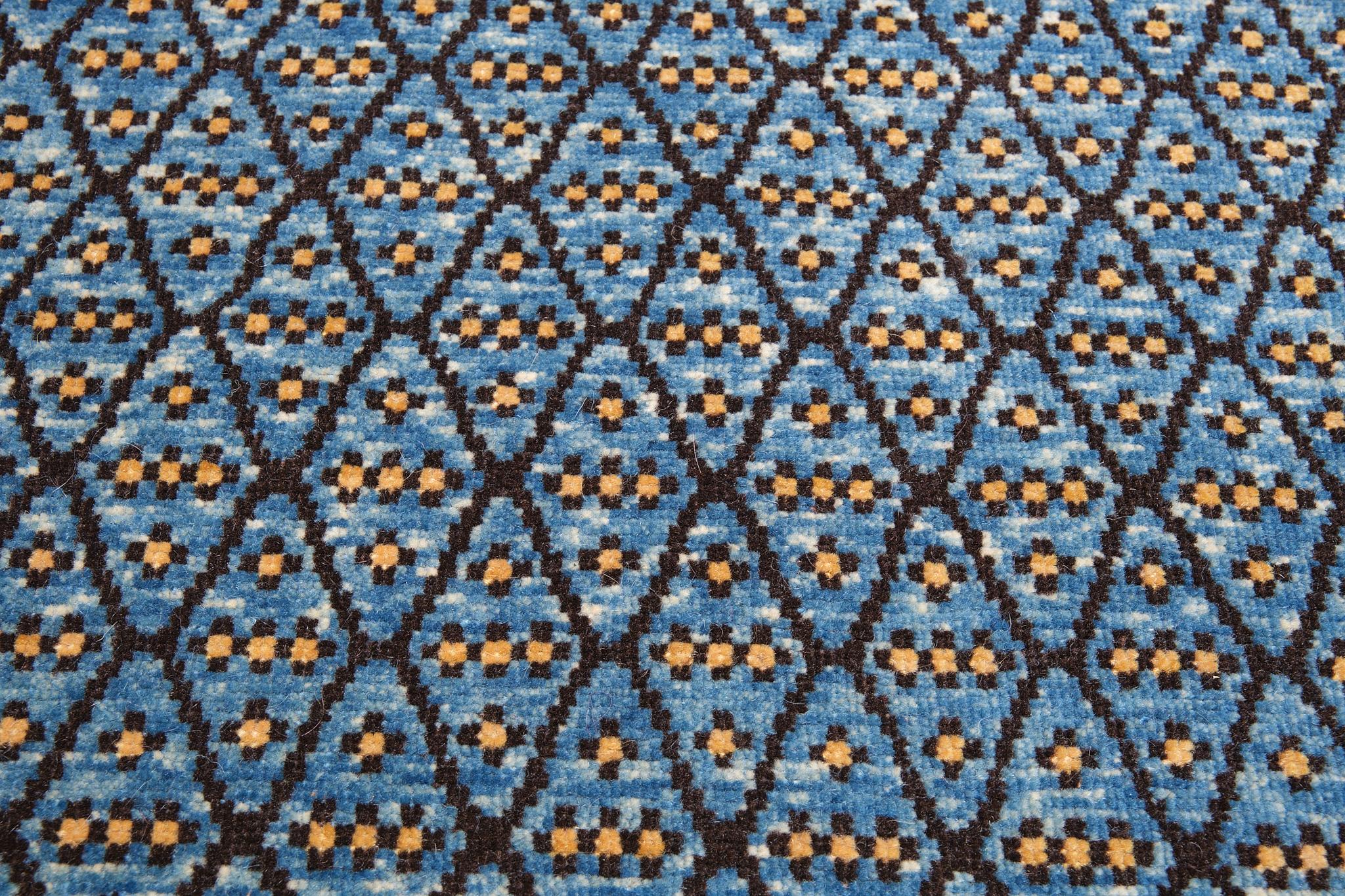 Oushak Ararat Rugs Diamond and Flowers Lattice Wagireh Rug Modern Turkish Carpet For Sale