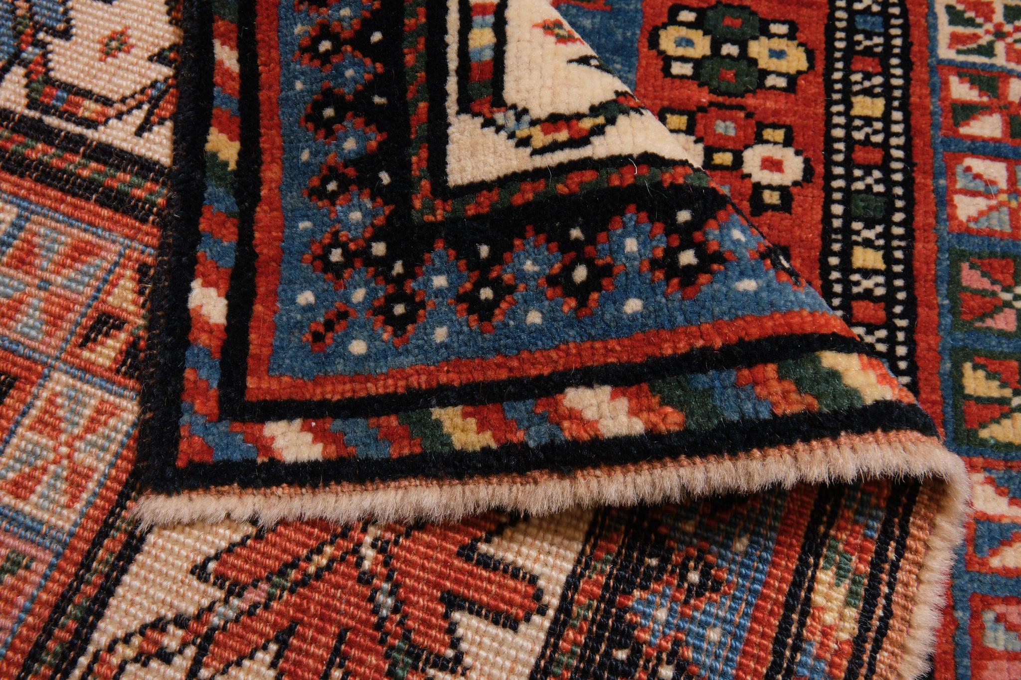 Ararat-Teppiche Doppel migrab Genje Saliani Gebetsteppich Kaukasischer Teppich Naturfarben (Türkisch) im Angebot
