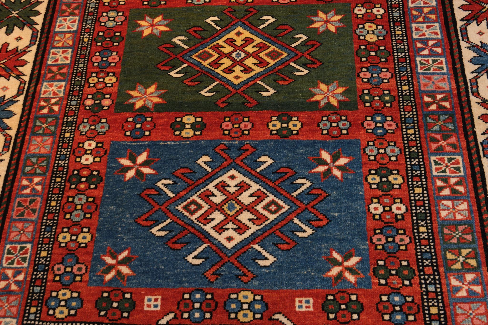 Ararat-Teppiche Doppel migrab Genje Saliani Gebetsteppich Kaukasischer Teppich Naturfarben (21. Jahrhundert und zeitgenössisch) im Angebot