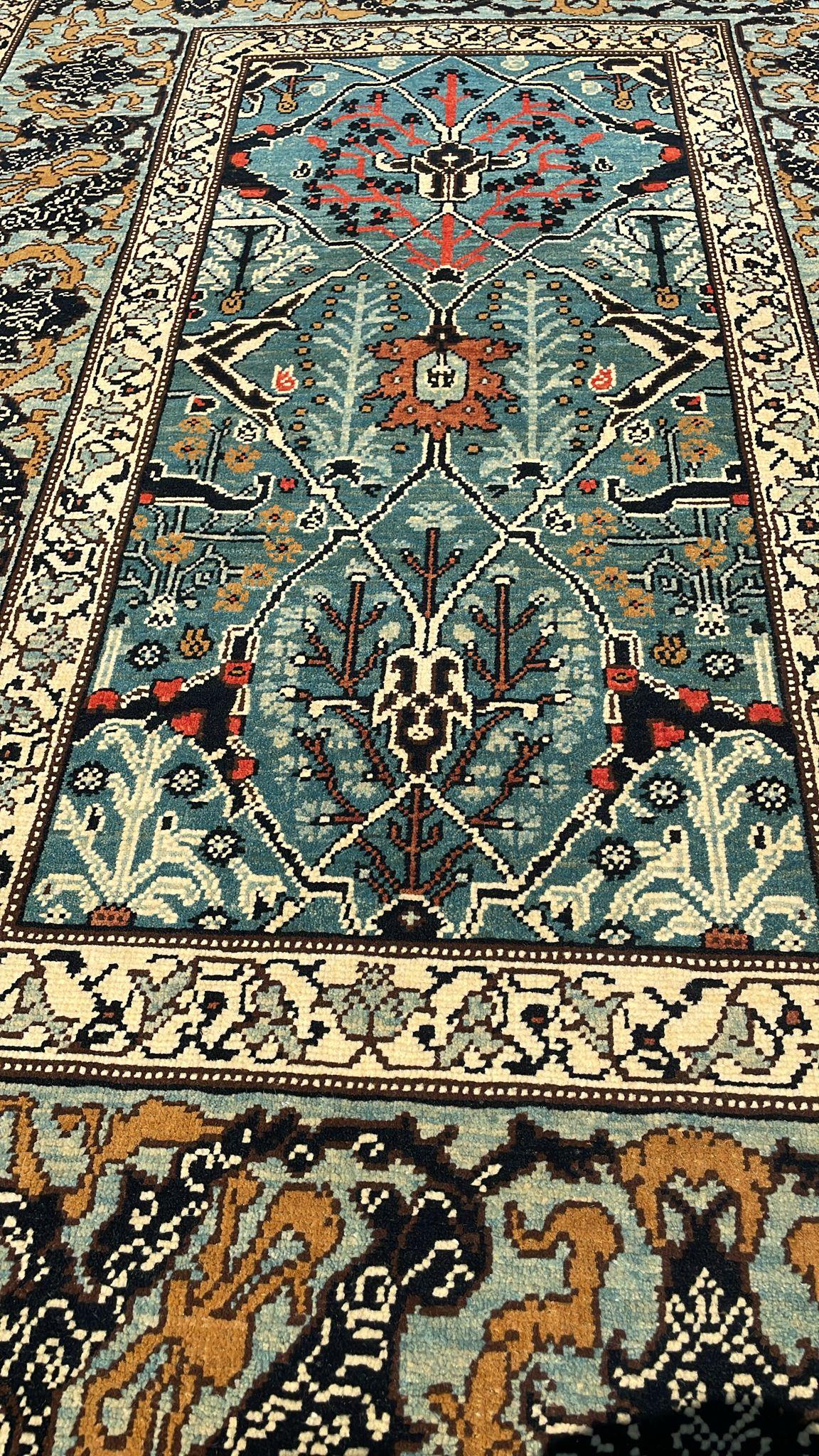 Tapis Ararat Gerous Arabesque, tapis persan ancien de style néo-renaissance, teinté naturel en vente 4