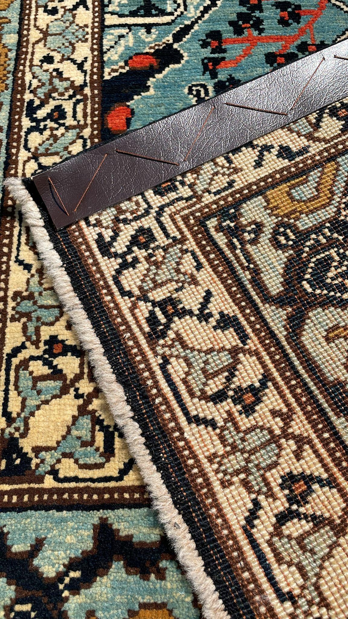 Tapis Ararat Gerous Arabesque, tapis persan ancien de style néo-renaissance, teinté naturel en vente 5