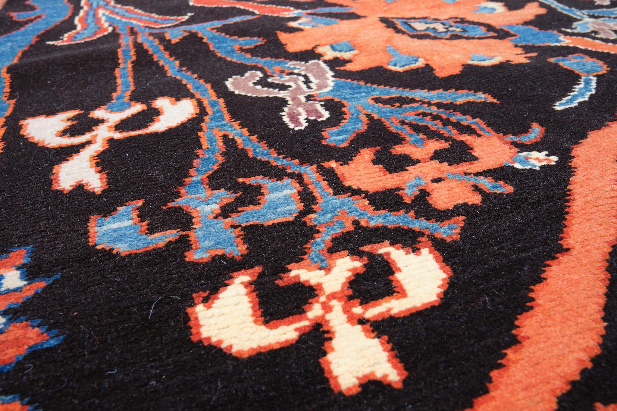 Vegetable Dyed Ararat Rugs Gerous Bidjar Rug with Garden of Birds, Revival Carpet Natural Dyed For Sale