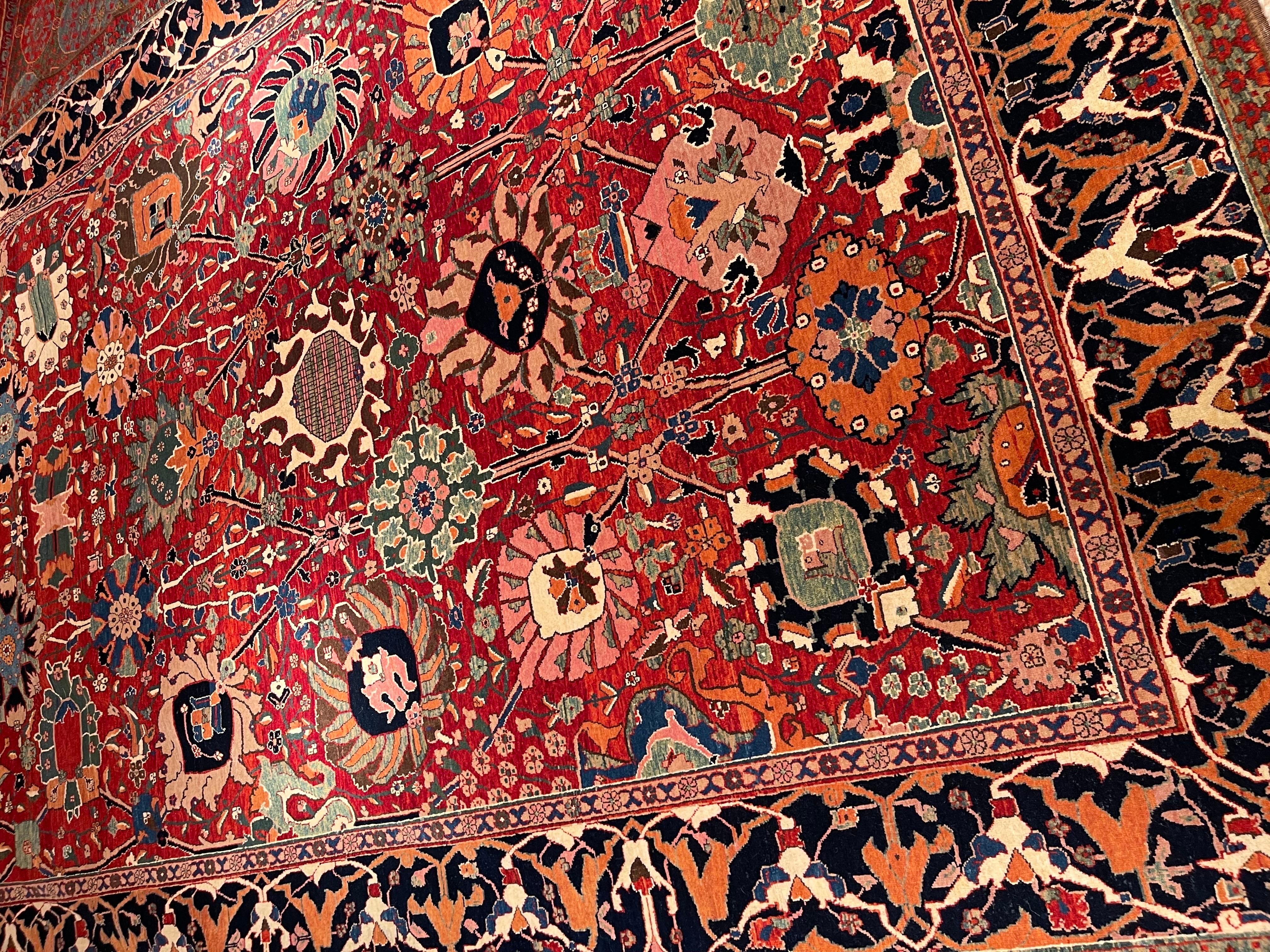 Ararat Rugs Kerman Vase Technique Teppich 17. Jahrhundert Revival Teppich, natürlich gefärbt (Pflanzlich gefärbt) im Angebot