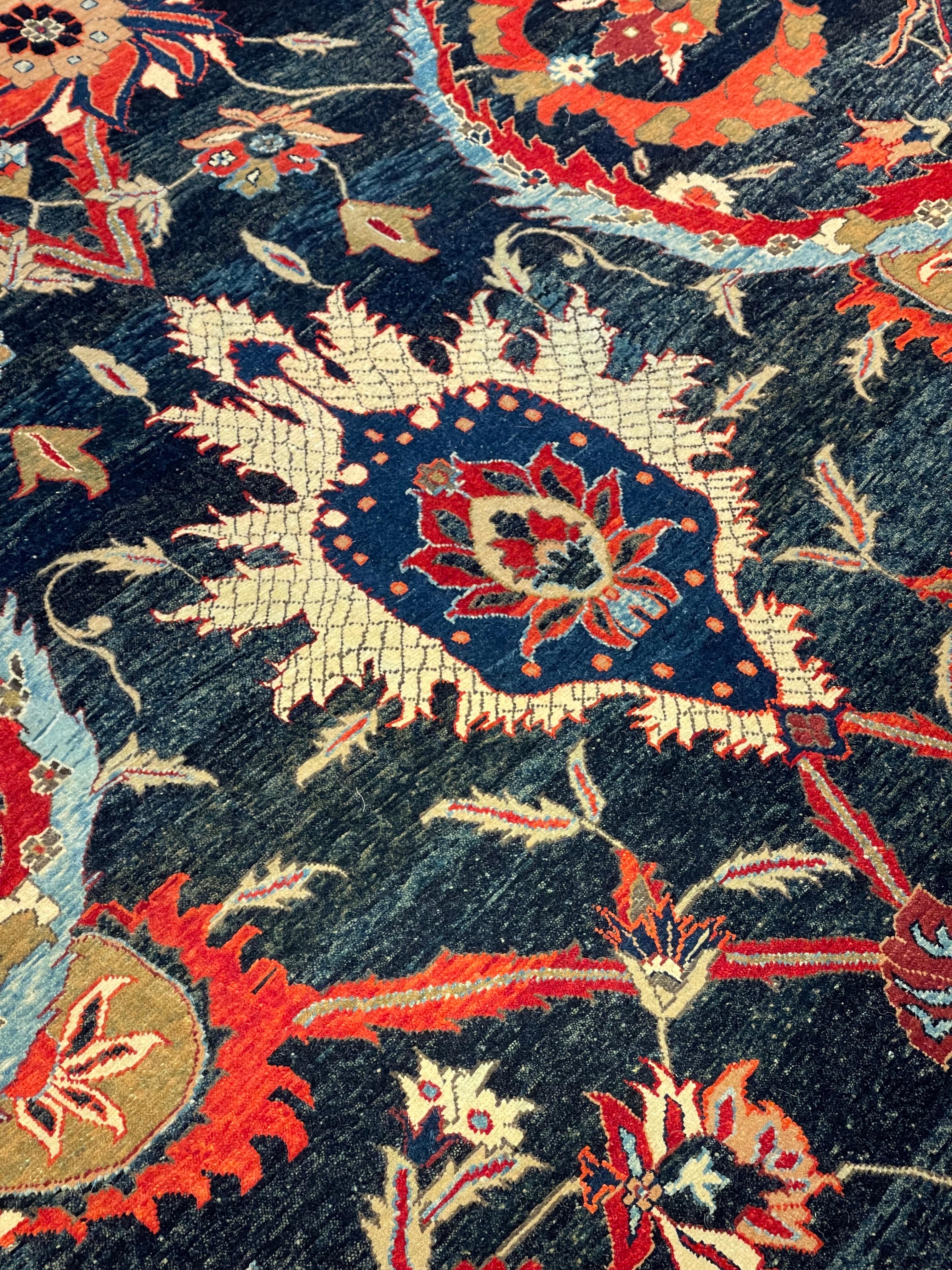 Ararat Teppich Kerman Vase-Technik Teppich 17. Jahrhundert Revival Teppich - Naturfarben (21. Jahrhundert und zeitgenössisch) im Angebot