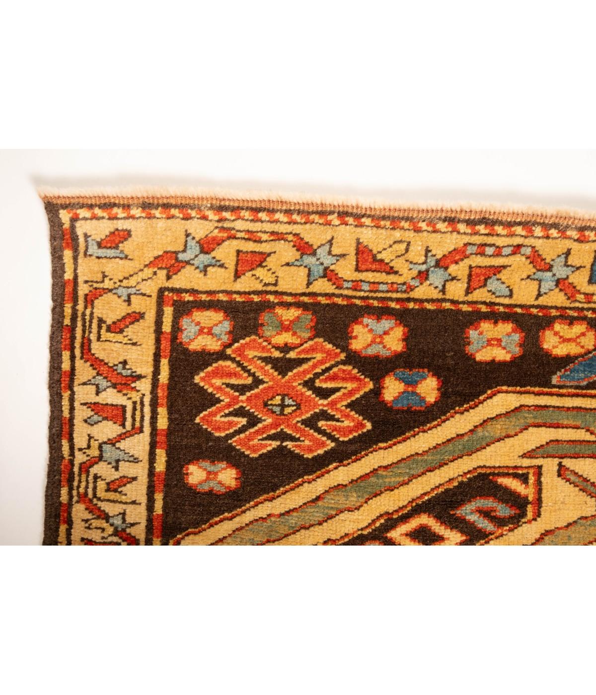 Turc Ararat Rugs Tapis Lenkoran Revive caucasien du 19e siècle, teinté naturel en vente