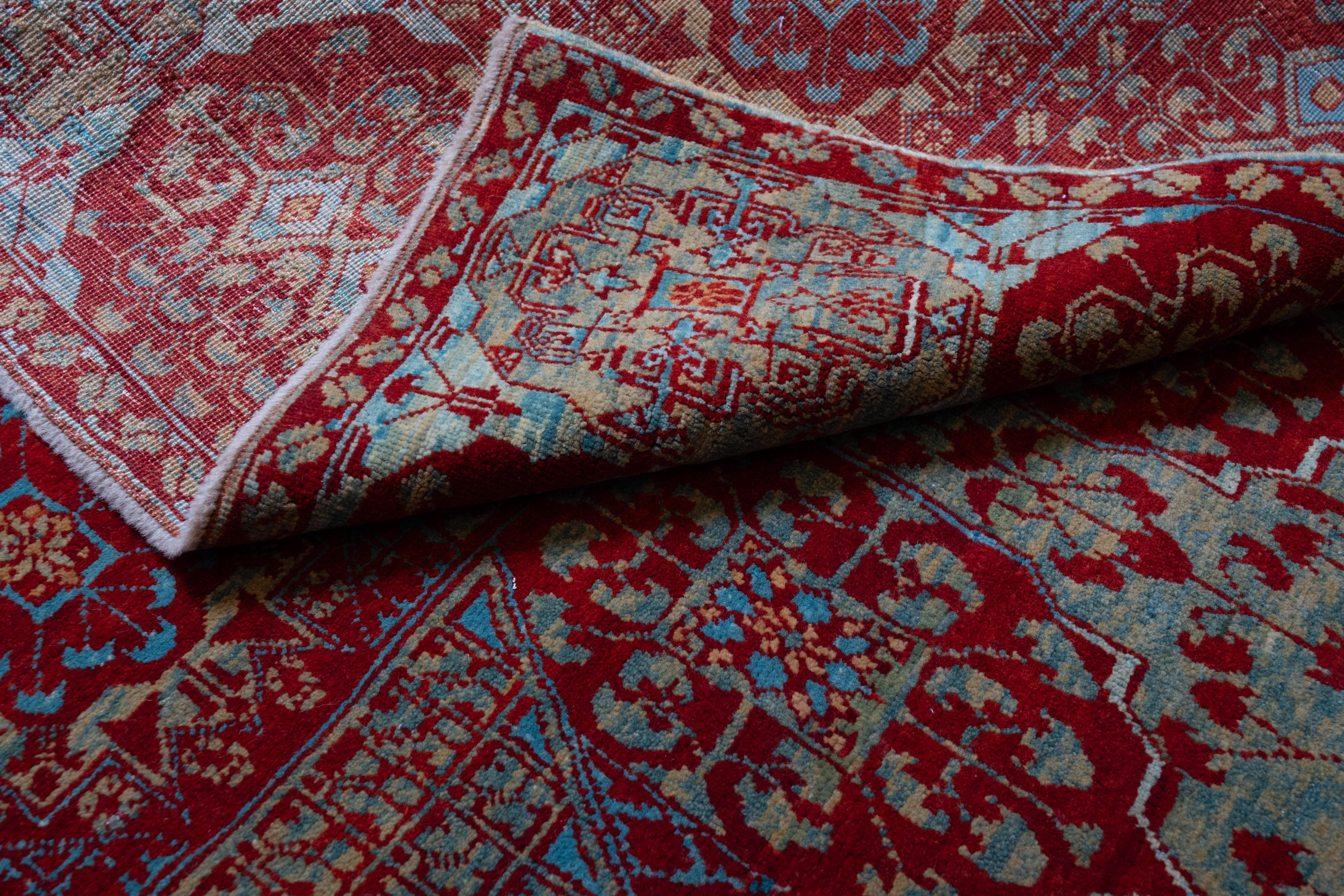 Ararat Rugs Mamluke Teppich mit Becher-Motiv, Antique Revival Teppich, natürlich gefärbt im Zustand „Neu“ im Angebot in Tokyo, JP