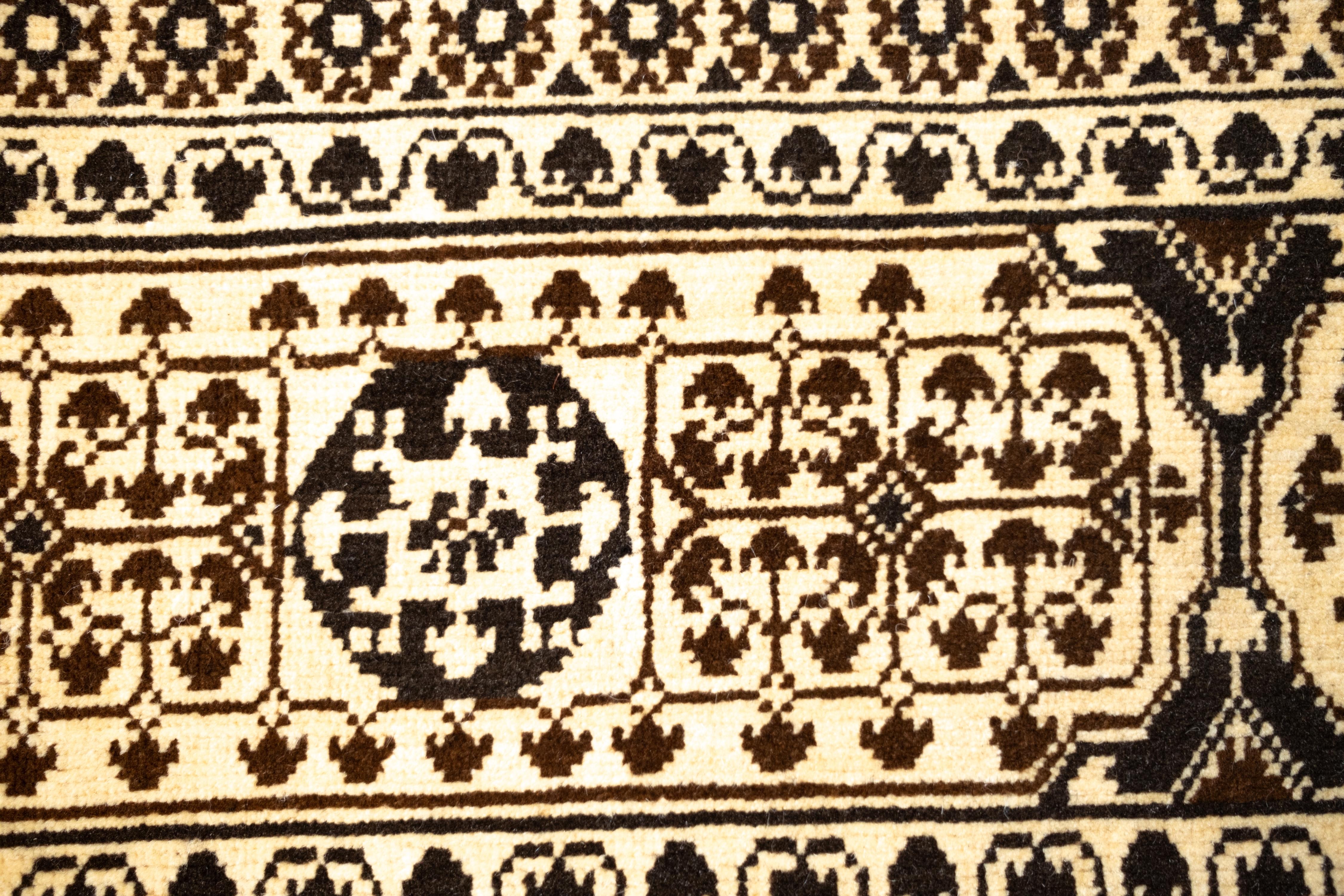 Ararat Rugs Mamluk Rug with Central Star, 16th C. Revival Carpet, Natural Color In New Condition For Sale In Tokyo, JP