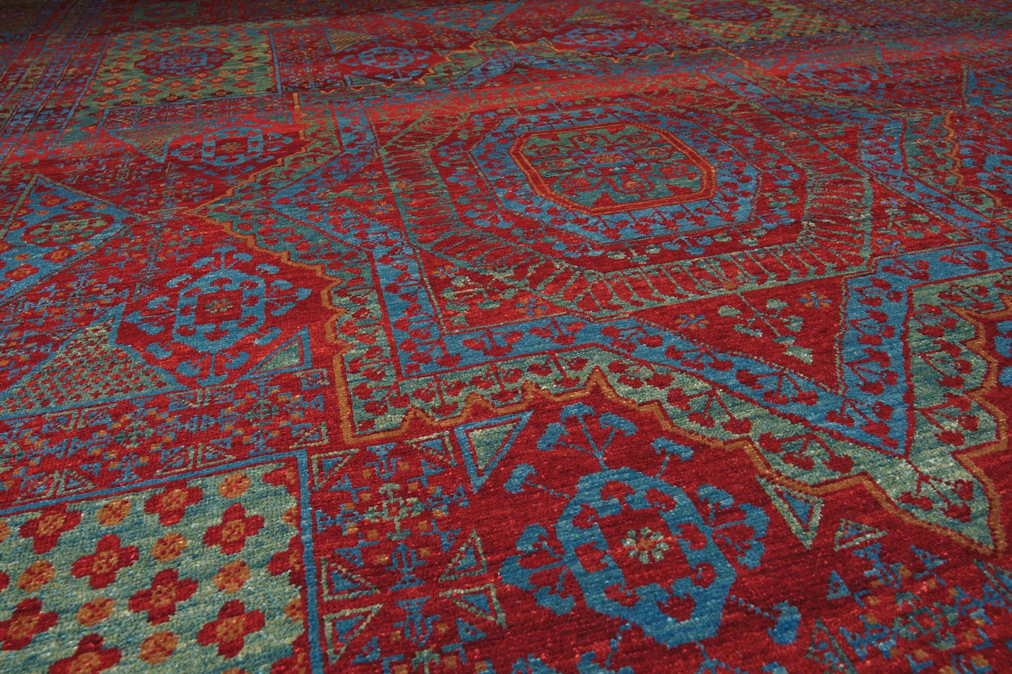 Ararat Rugs Mamluk Rug with Central Star, 16th C. Revival Carpet, Natural Dyed In New Condition For Sale In Tokyo, JP