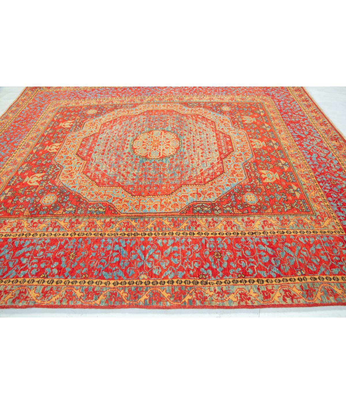 Contemporary Ararat Rugs Mamluk Rug with Cusped Medallion Antique Revival Carpet Natural Dyed