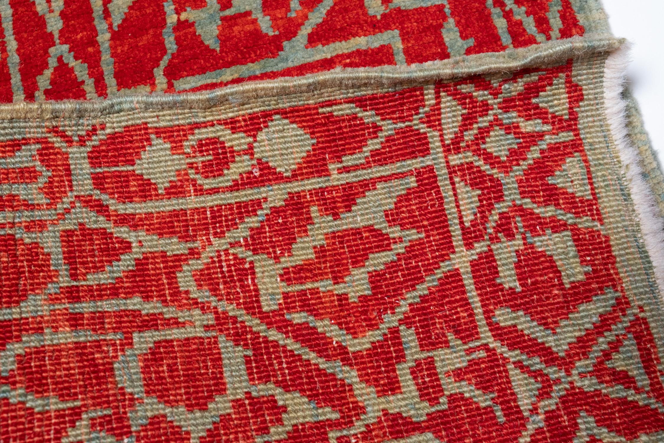 Contemporary Ararat Rugs Mamluk Wagireh Rug with Geometric Design Revival Carpet Natural Dyed For Sale