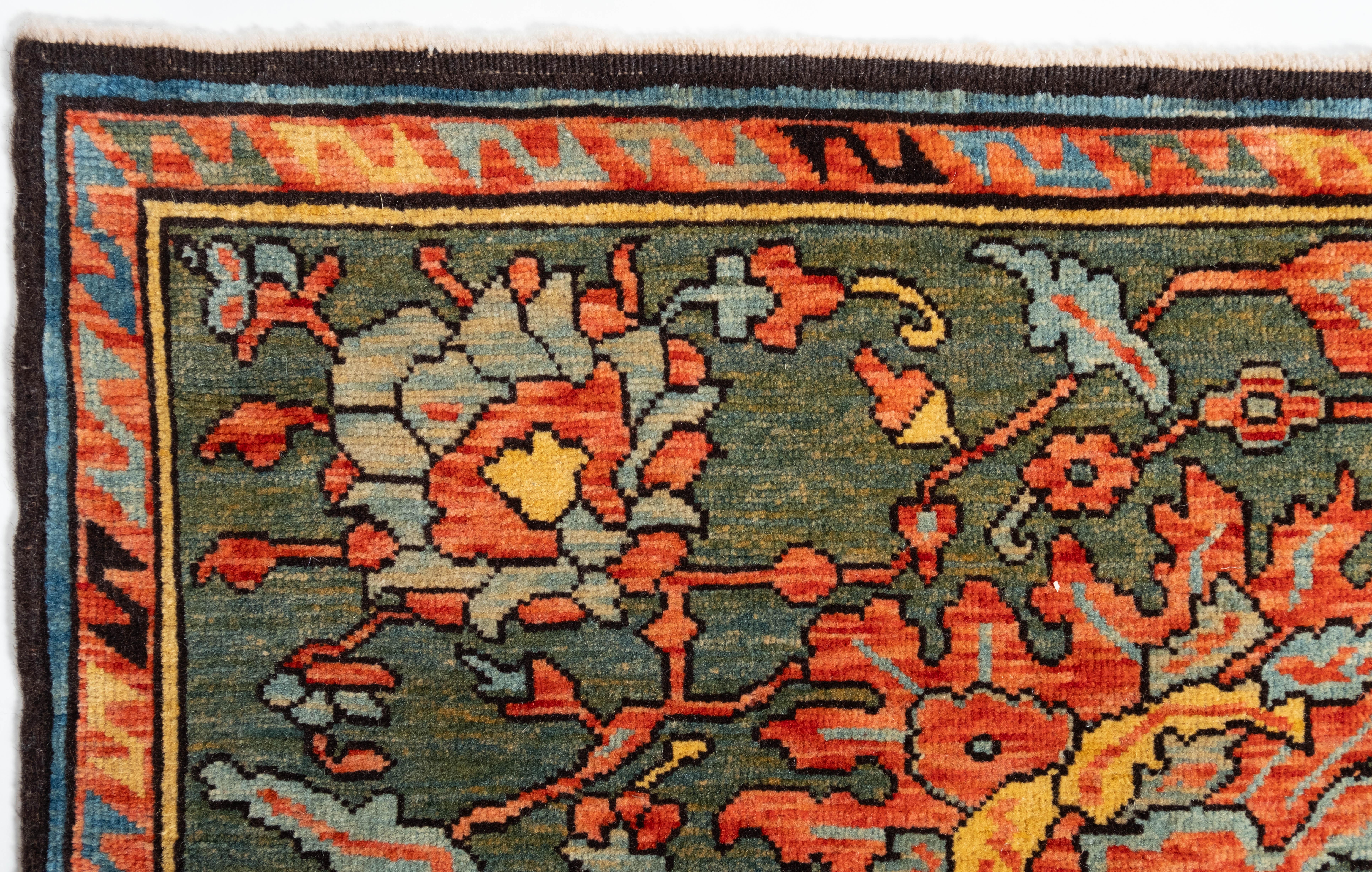 Ararat Rugs Medaillon Ushak Teppich Museumsstück 17. Jh. Revival Teppich Natürlich gefärbt (21. Jahrhundert und zeitgenössisch) im Angebot